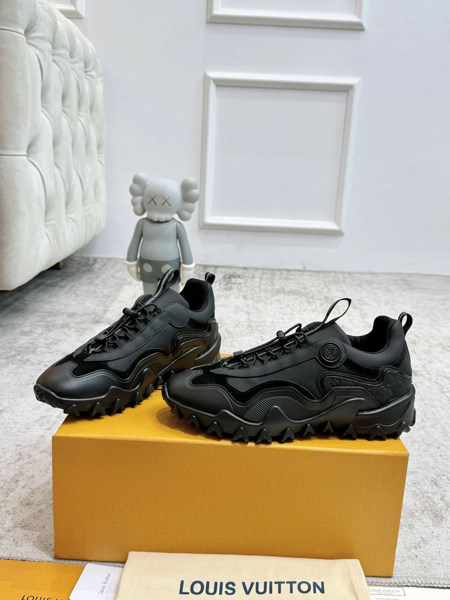 COCO-- 8V 1ACMU8 Discovery cowhide Thick soles：4CM item:E-X158D1029