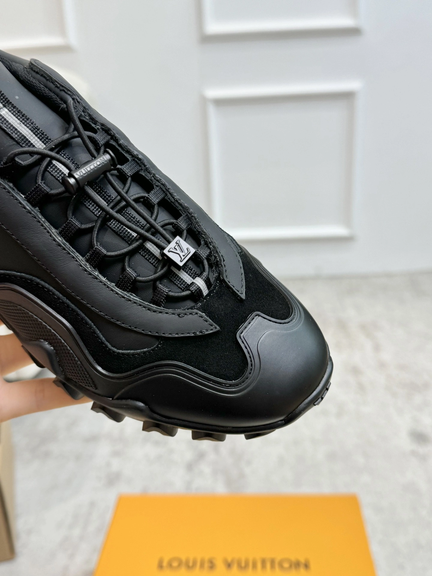COCO-- 8V 1ACMU8 Discovery cowhide Thick soles：4CM item:E-X158D1029