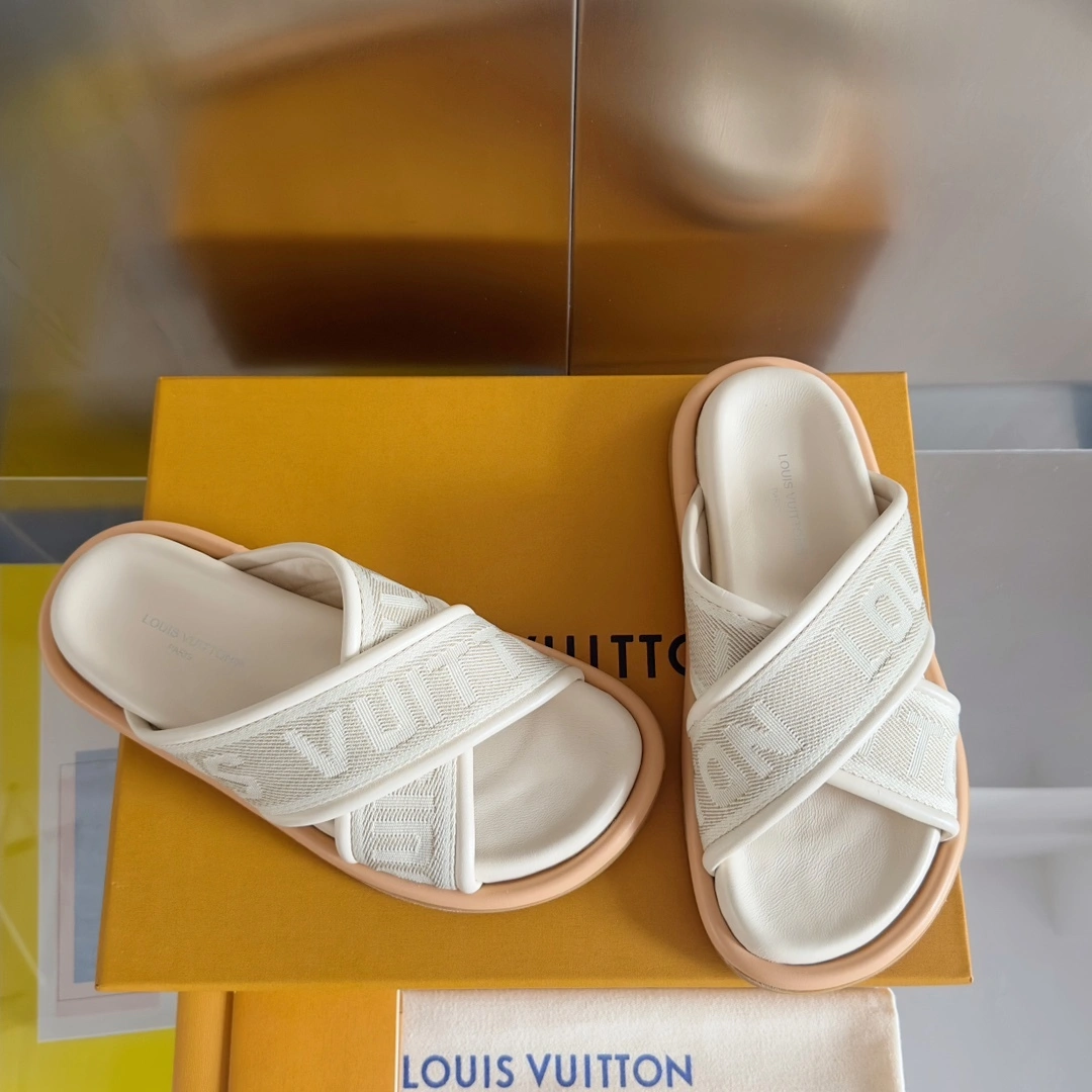 COCO-- 8V 1ACTC2 sheepskin item:D-X000F1919S