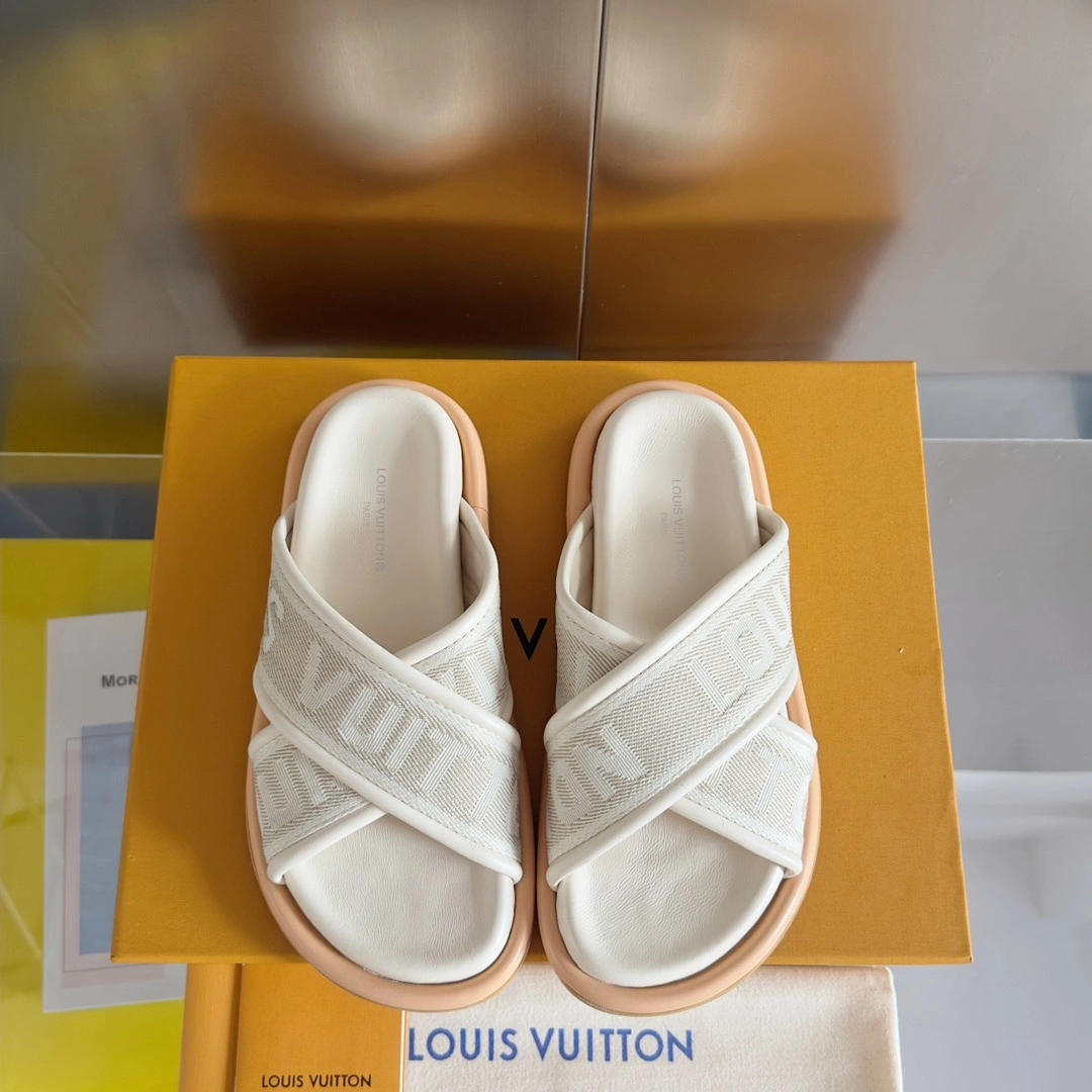 COCO-- 8V 1ACTC2 sheepskin item:D-X000F1919S