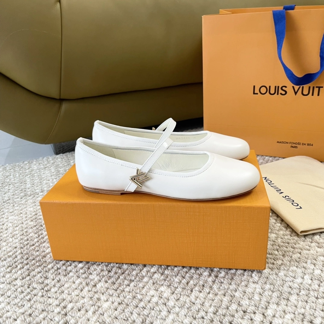 COCO-- 8V 1ACUO6 Romy sheepskin item:D-X000I0320