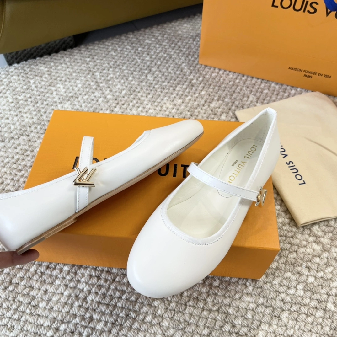 COCO-- 8V 1ACUO6 Romy sheepskin item:D-X000I0320