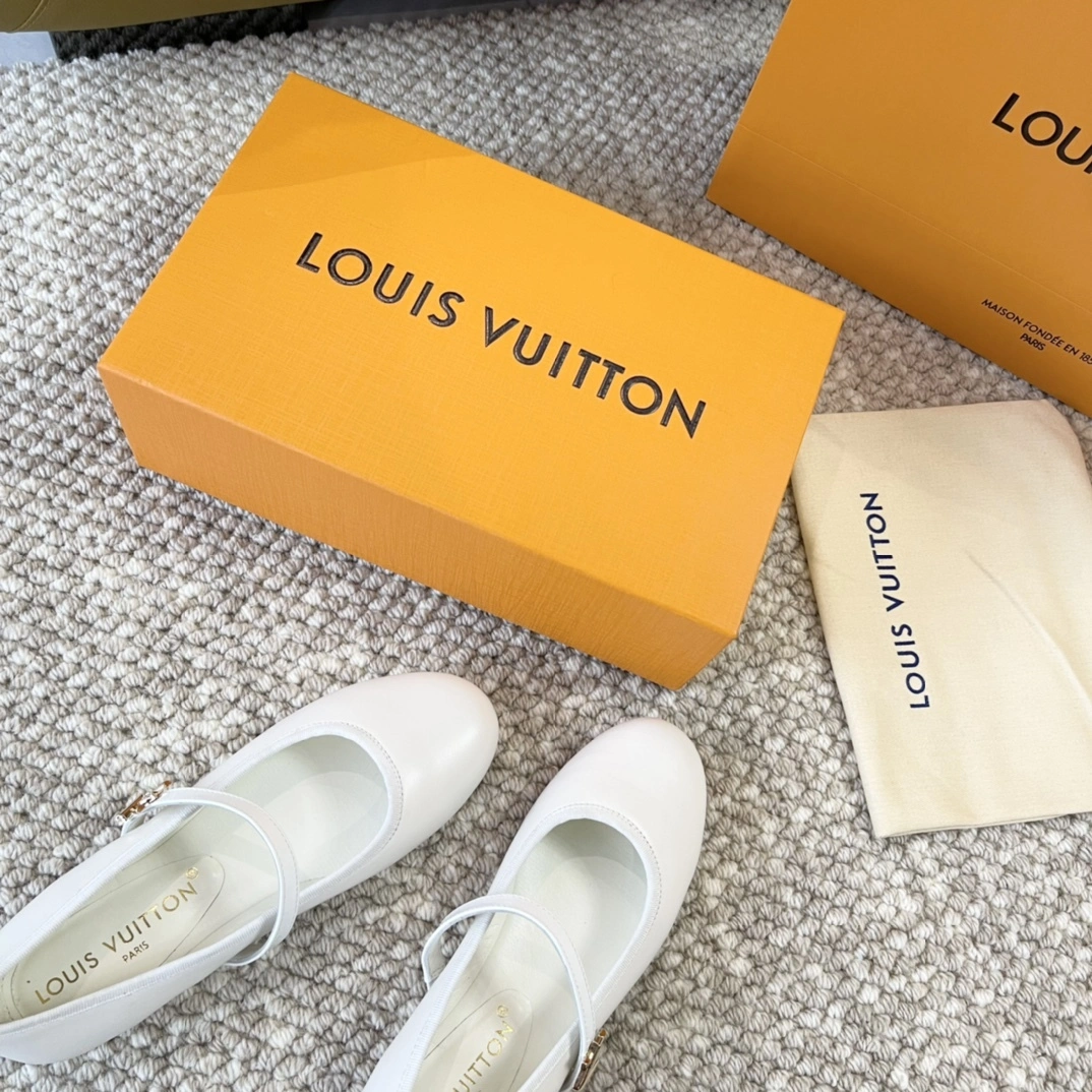 COCO-- 8V 1ACUO6 Romy sheepskin item:D-X000I0320