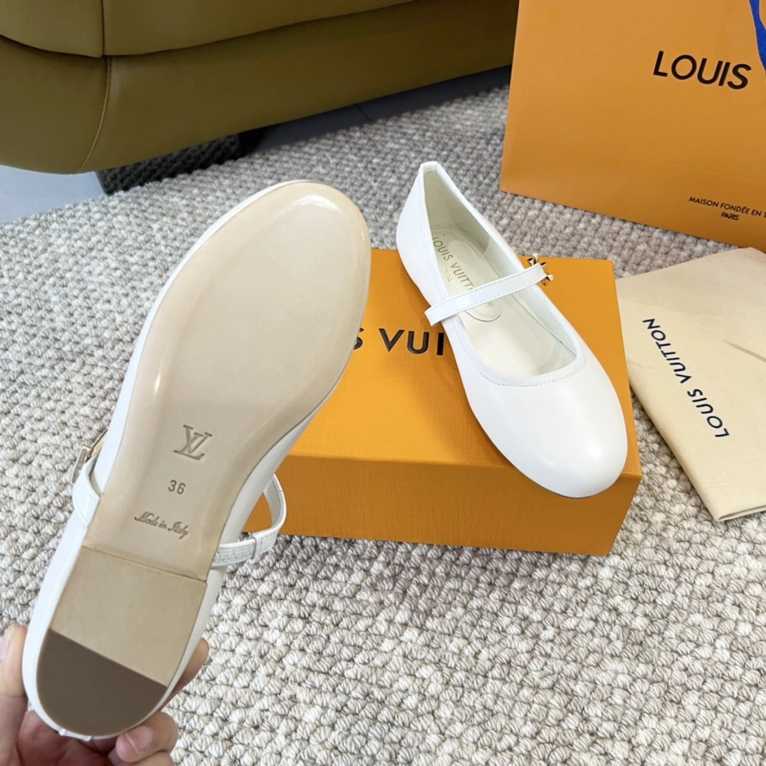 COCO-- 8V 1ACUO6 Romy sheepskin item:D-X000I0320