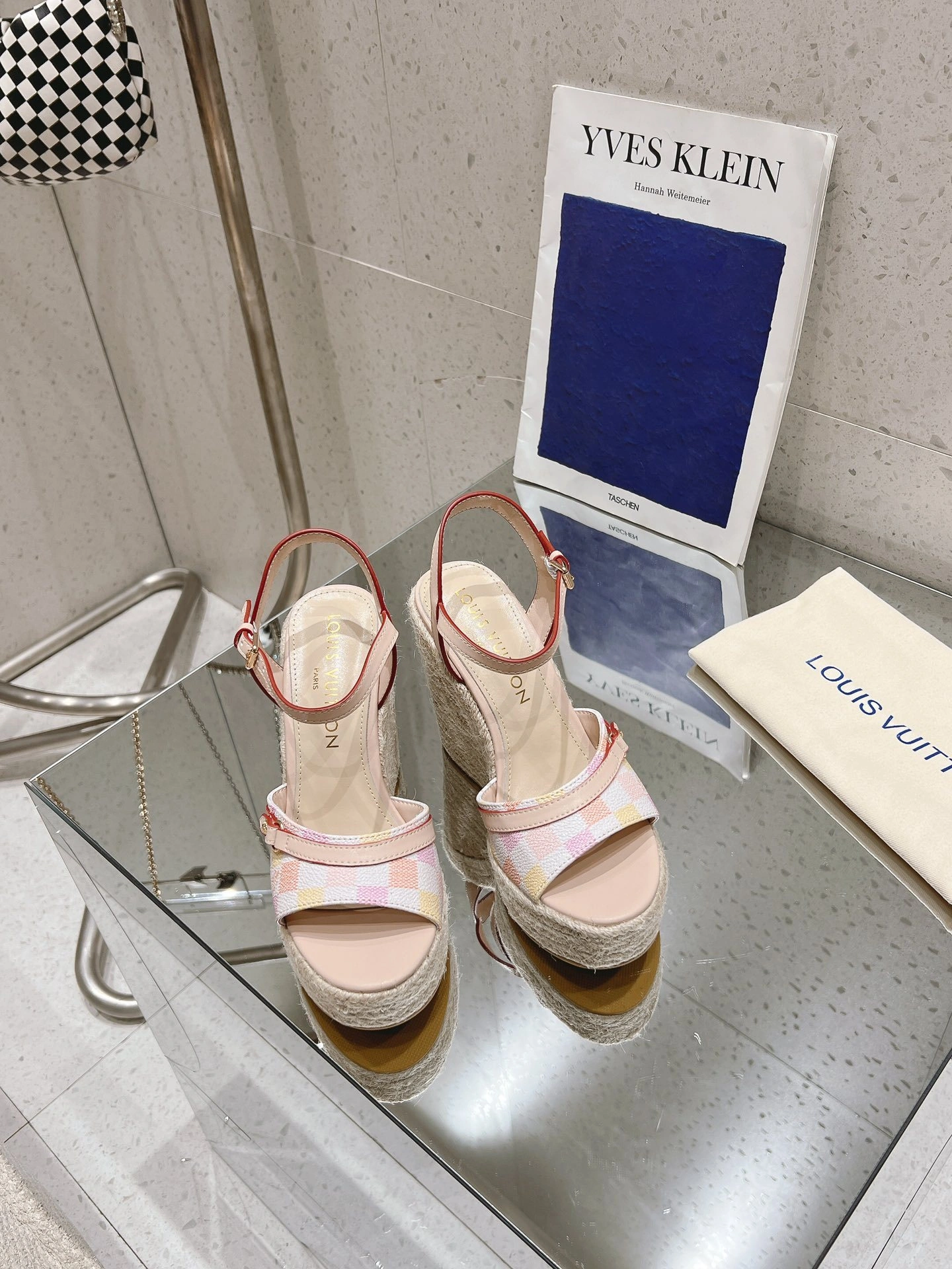 COCO-- 8V 1ACUU5 Heel height：11CM Isola Calfskin sheepskin item:D-X158I0337