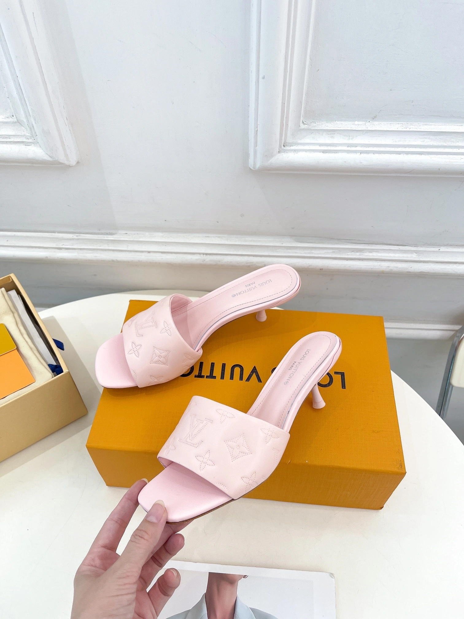 &COCO-- 8V 1ACUY5 sheepskin Heel height：5CM item:D-X000I0315