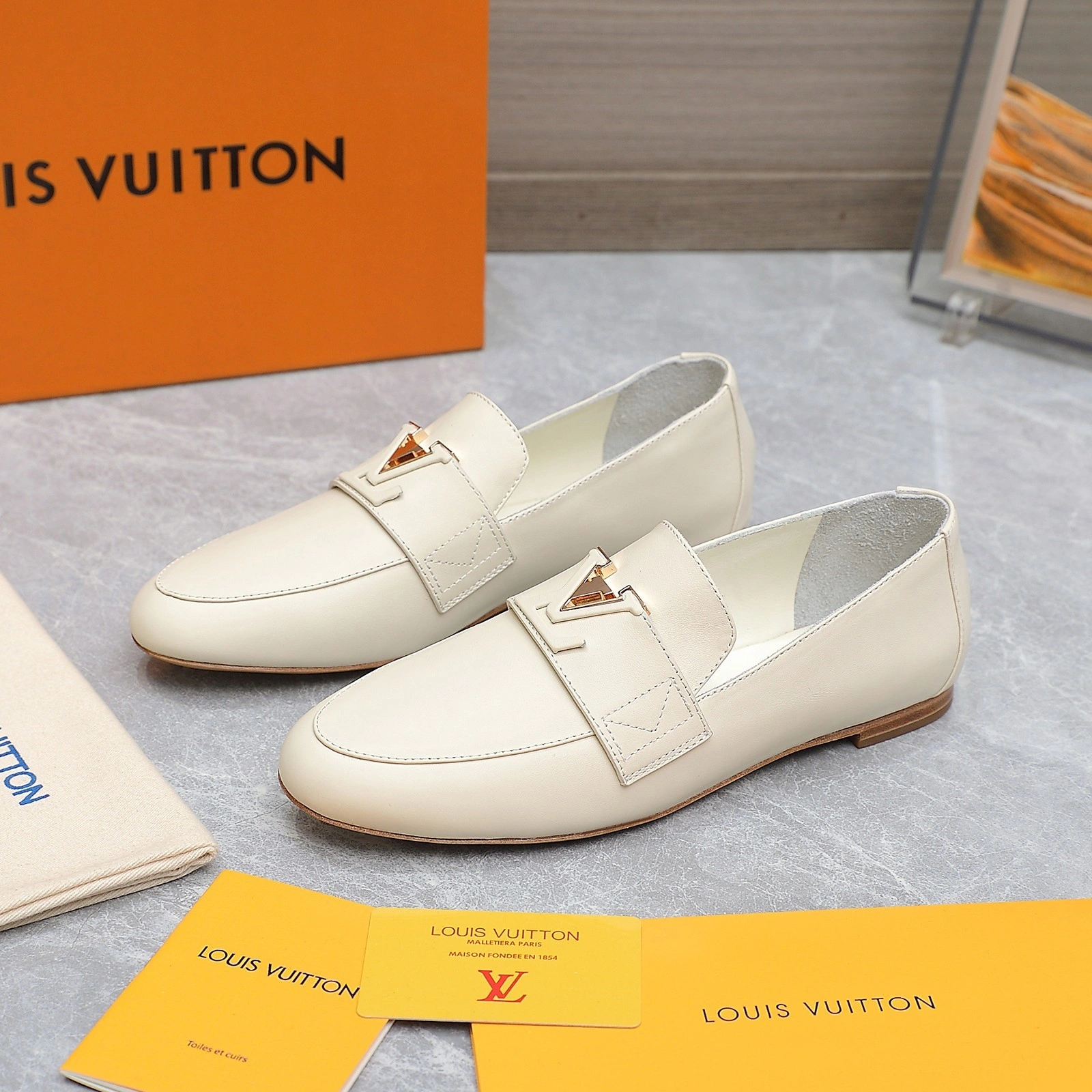 COCO-- 8V 1ACXCY sheepskin item:D-X000H2936