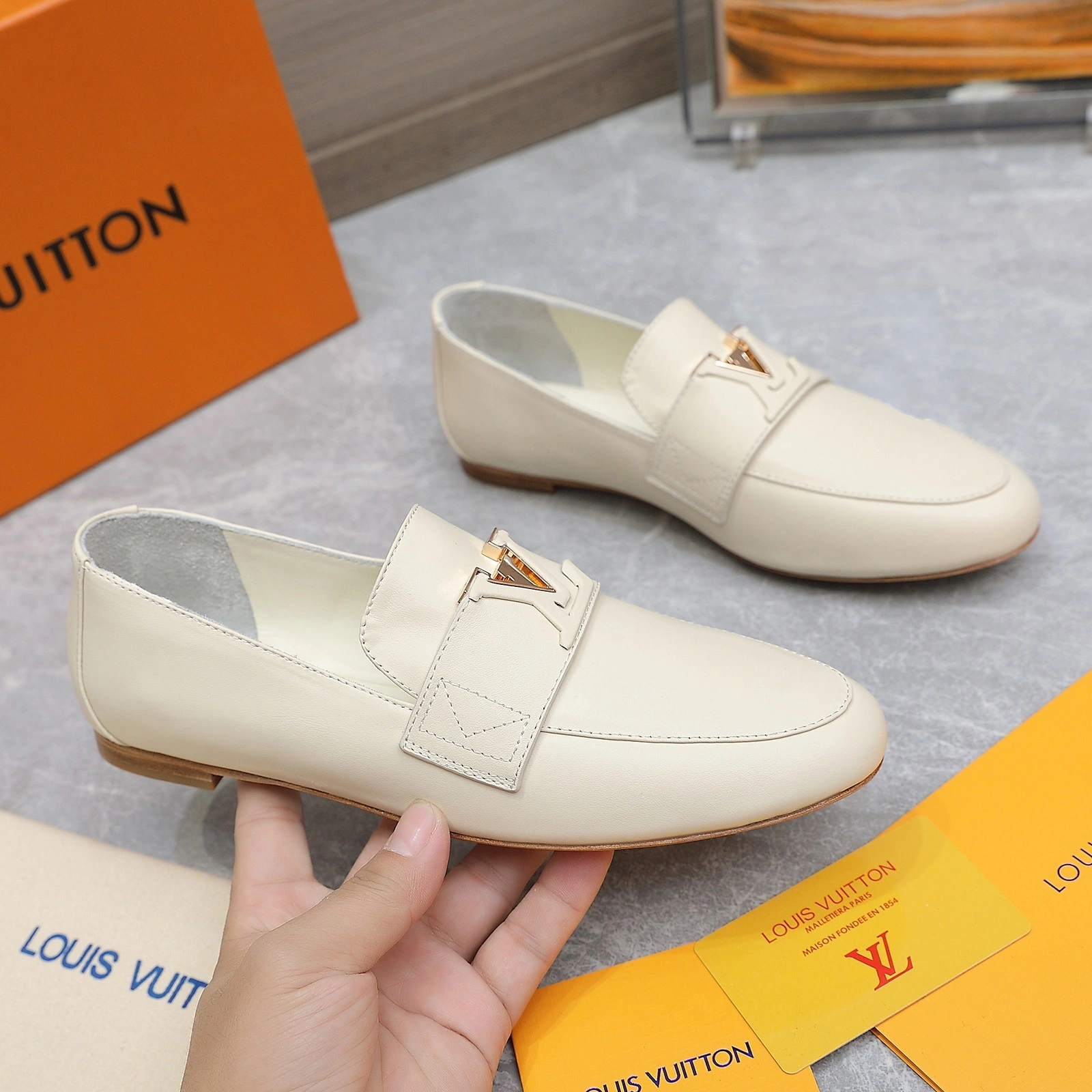 COCO-- 8V 1ACXCY sheepskin item:D-X000H2936