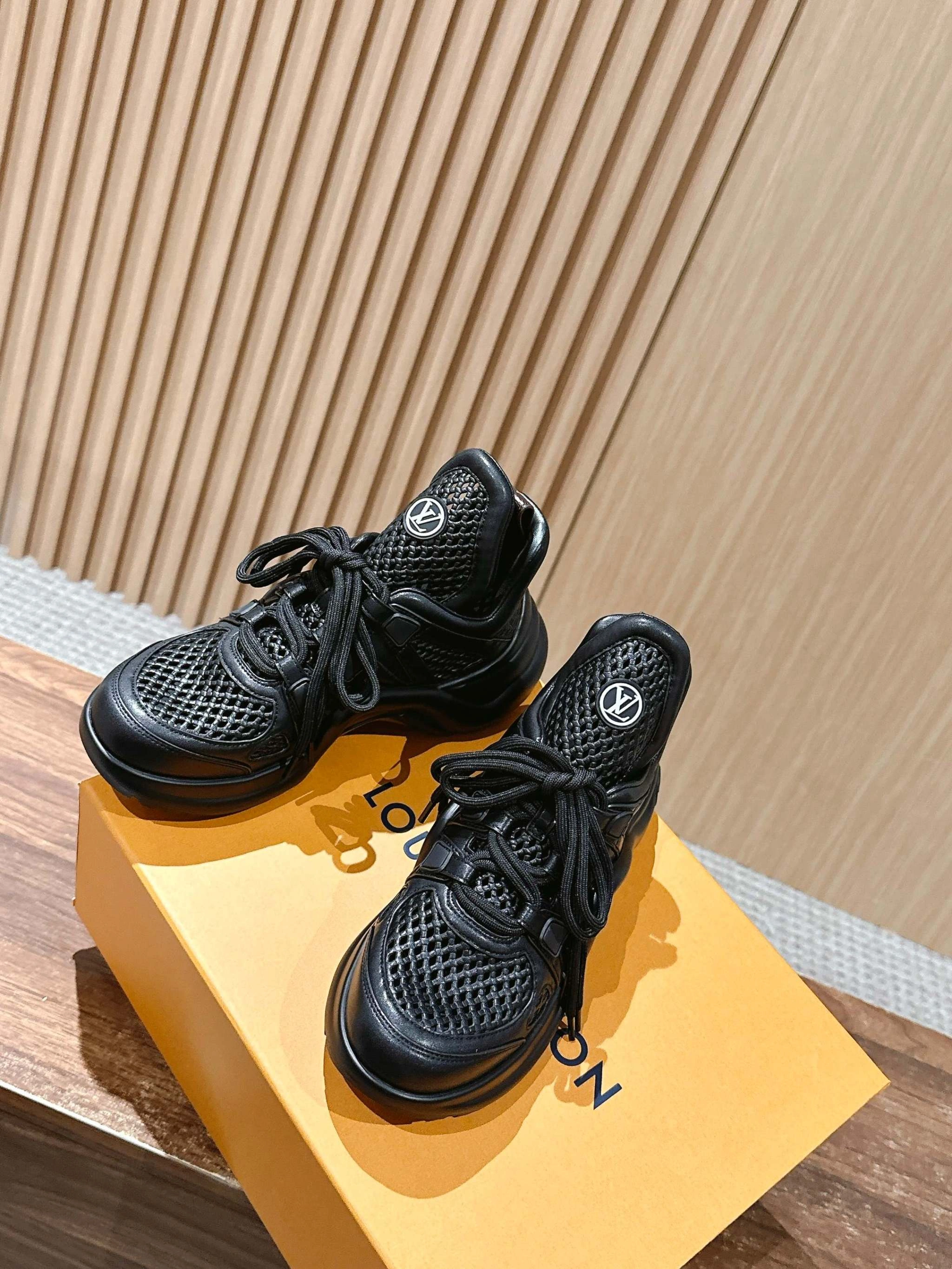COCO-- 8V 1AD2L9 cowhide Thick soles：5CM item:E-X230F2613