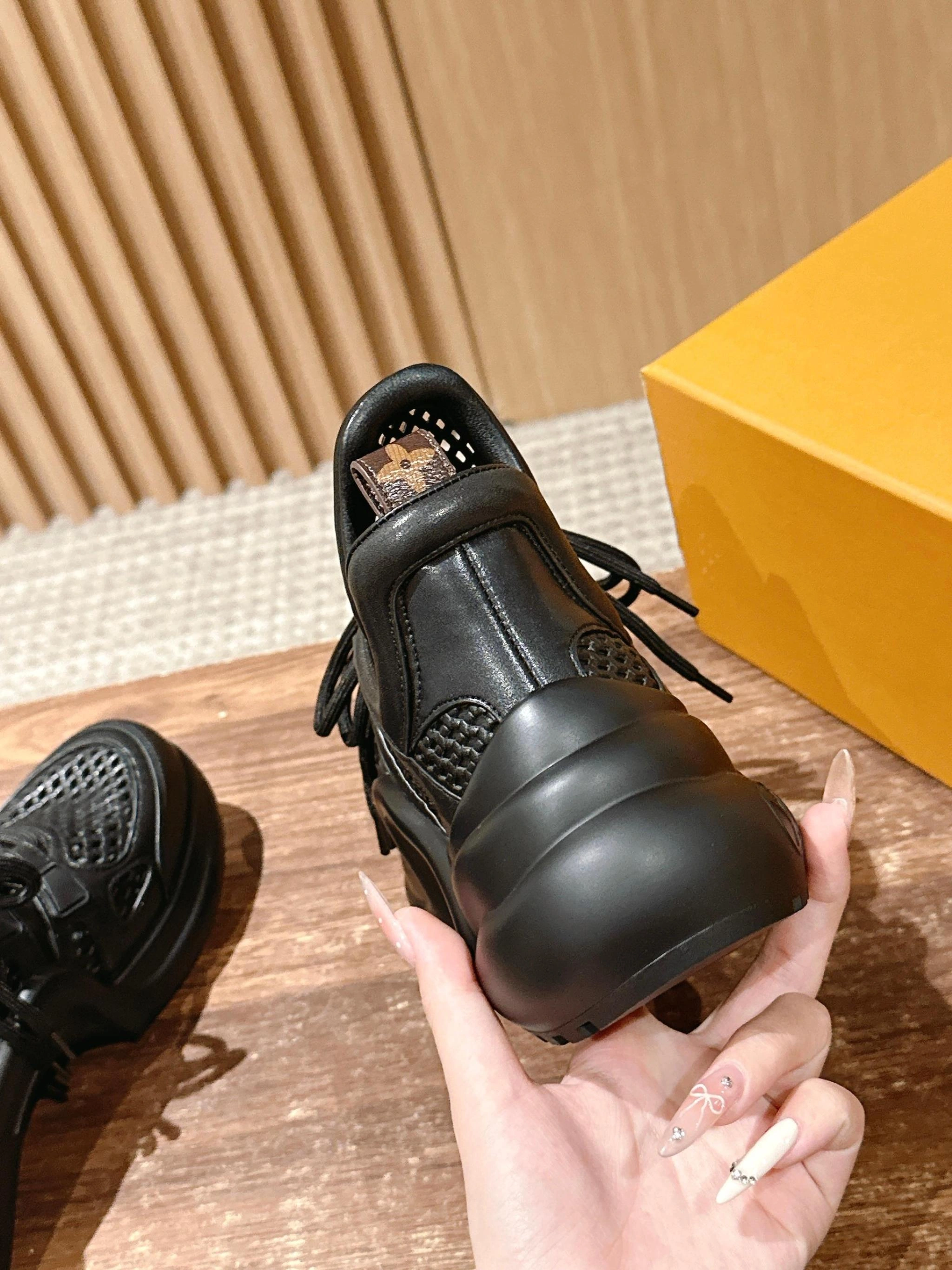COCO-- 8V 1AD2L9 cowhide Thick soles：5CM item:E-X230F2613