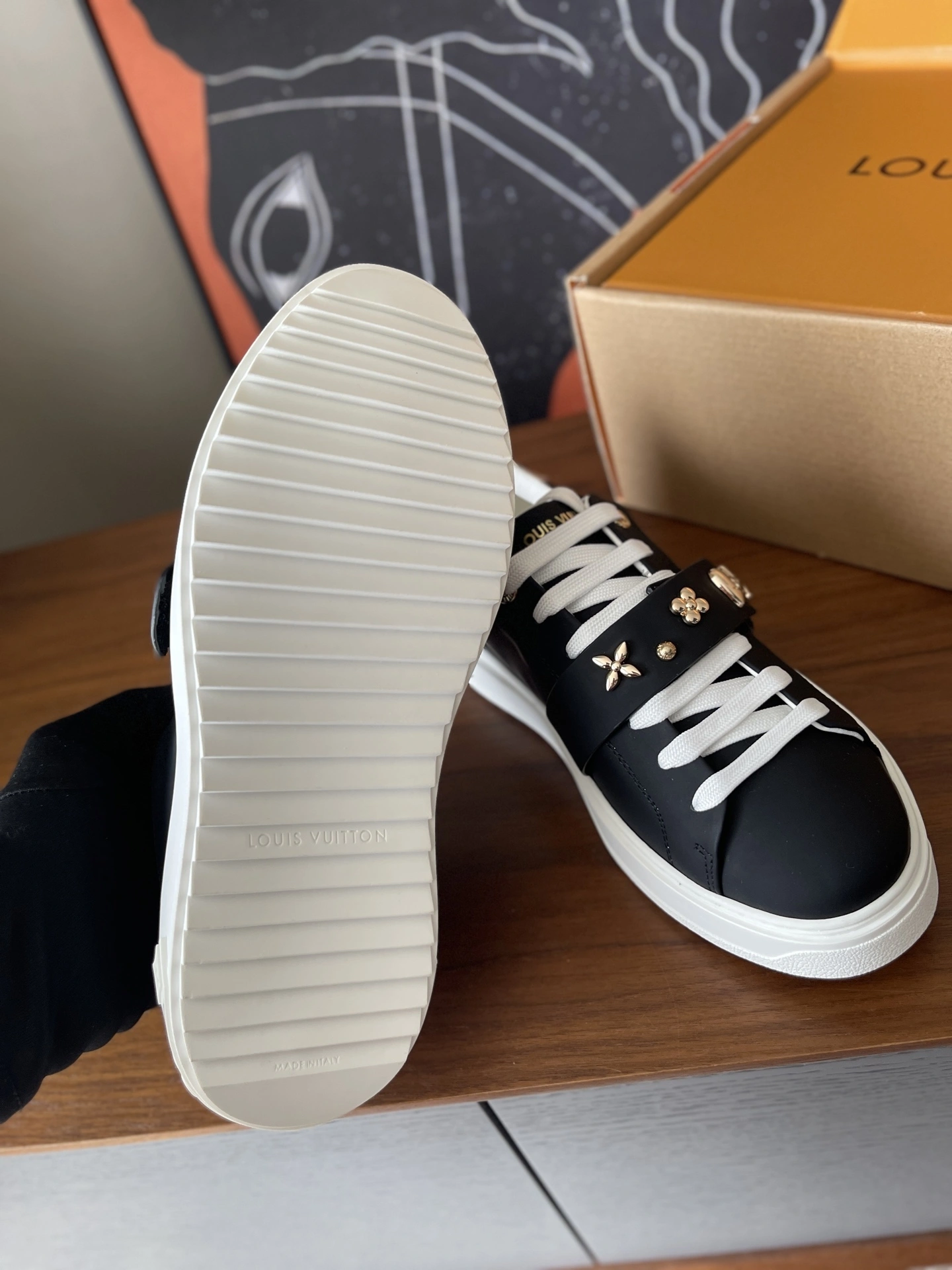 COCO-- 8V 1AD2WI cowhide item:E-X000J2810