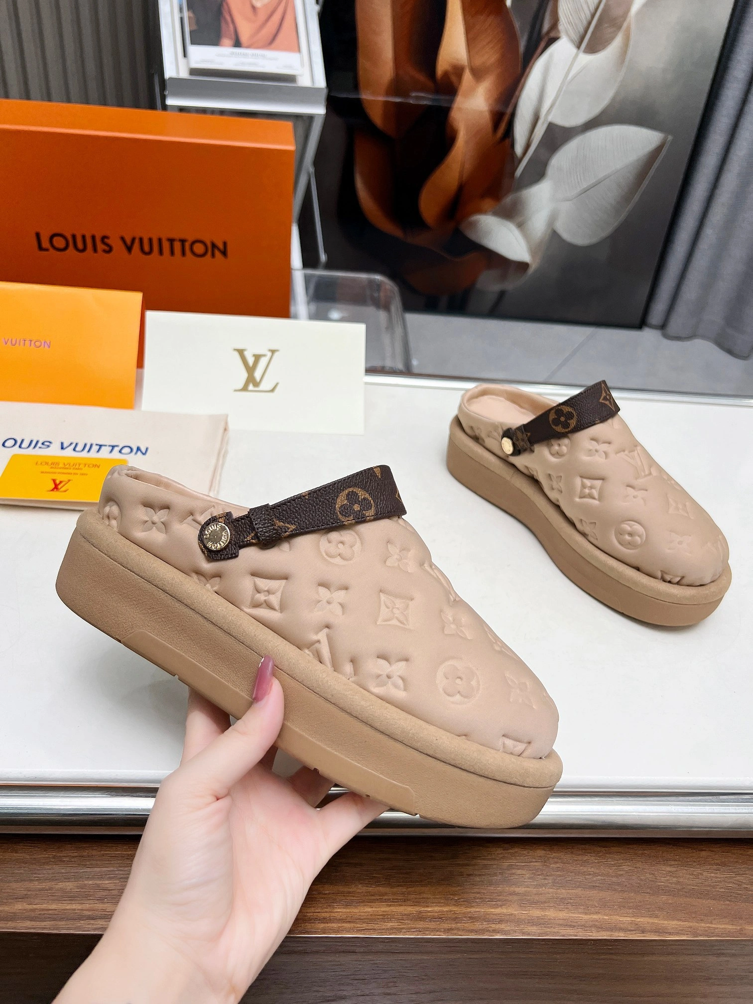 COCO-- 8V 1AD3II sheepskin item:D-X000I0347