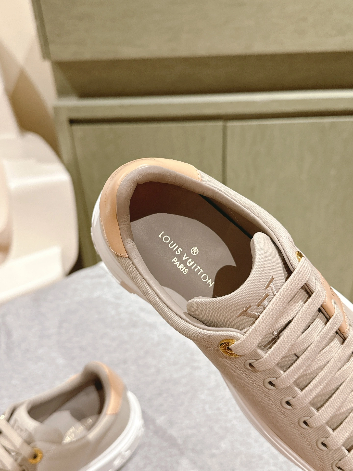COCO-- 8V 1AD9C3 Monogram item：E-X362I0607