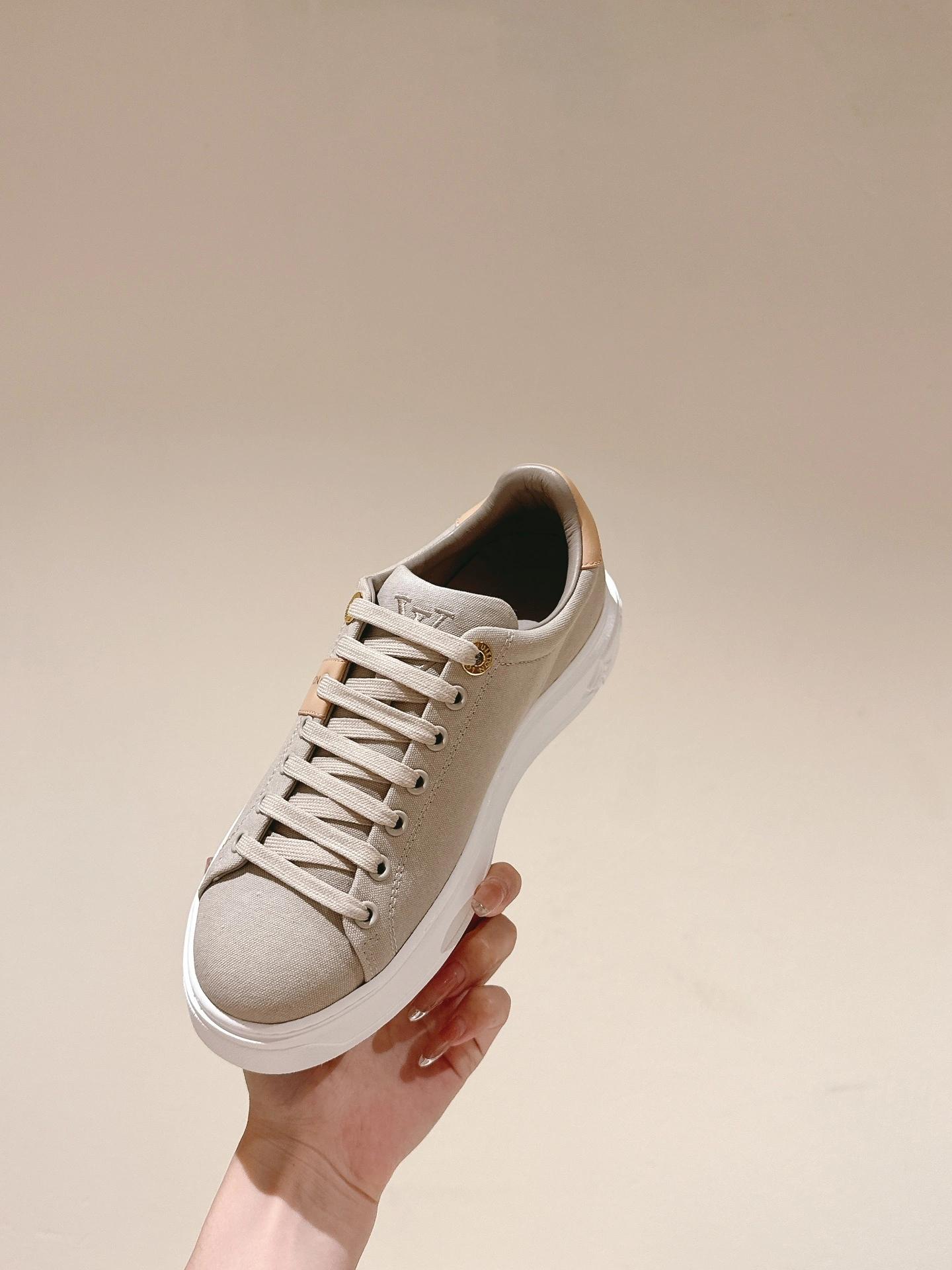 COCO-- 8V 1AD9C3 Monogram item：E-X362I0607