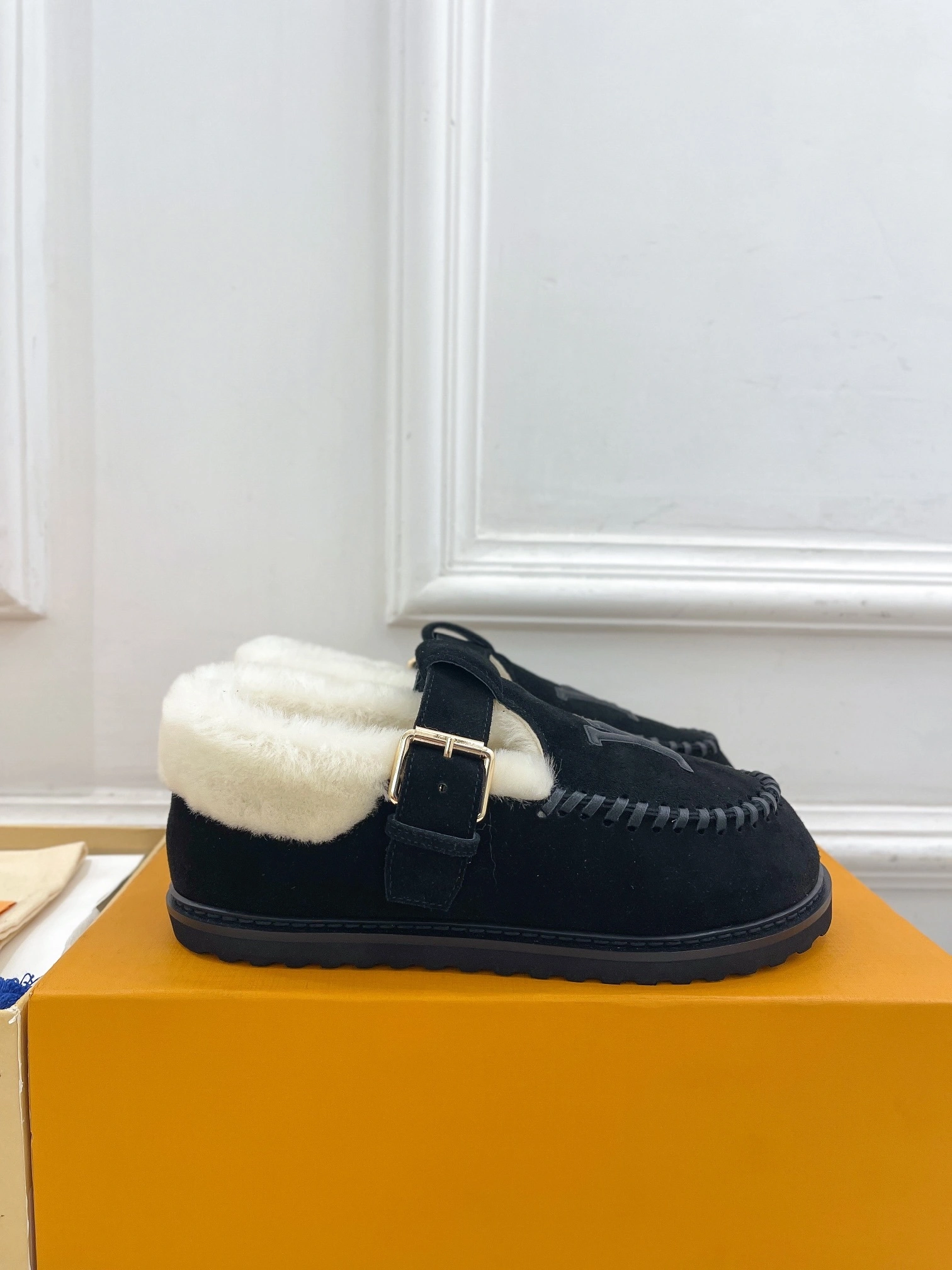COCO-- 8V 1ADC0X cowhide wool item:D-X230L2014