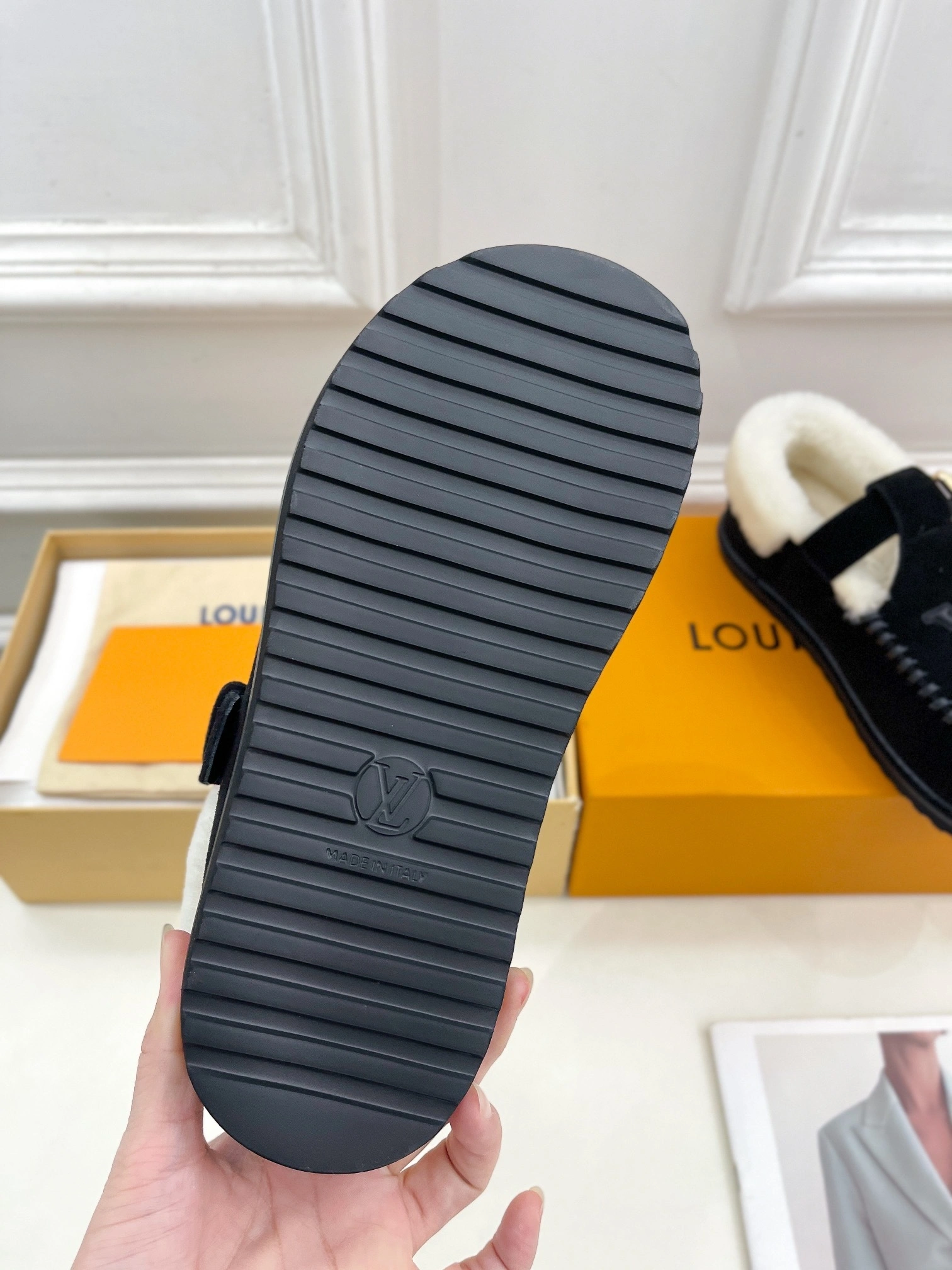 COCO-- 8V 1ADC0X cowhide wool item:D-X230L2014