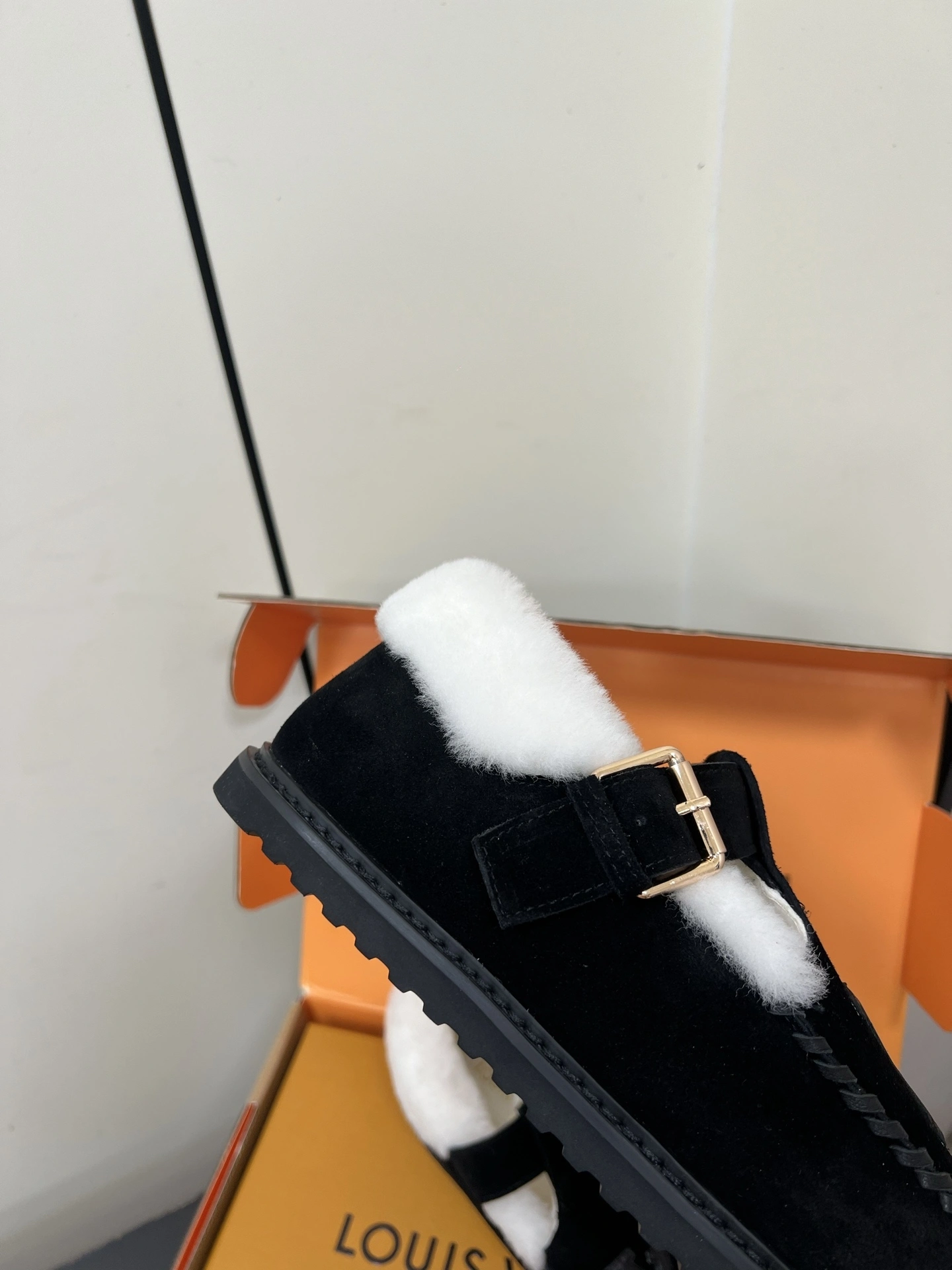 COCO-- 8V 1ADC0X item:E-X362K1901