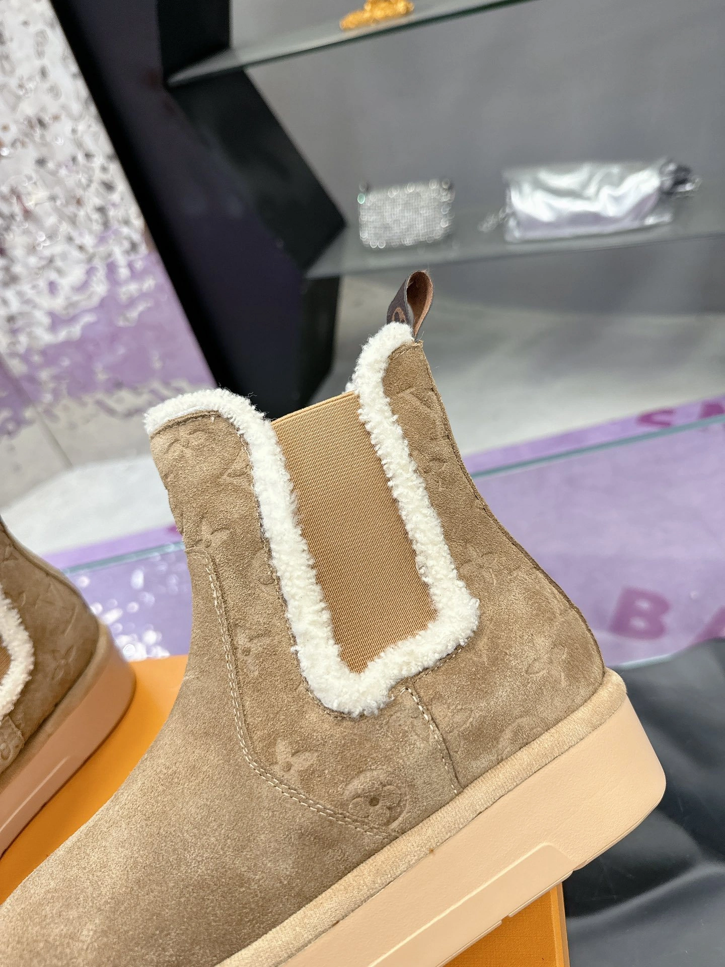 COCO-- 8V 1ADC7C cowhide wool item:D-X555L2018