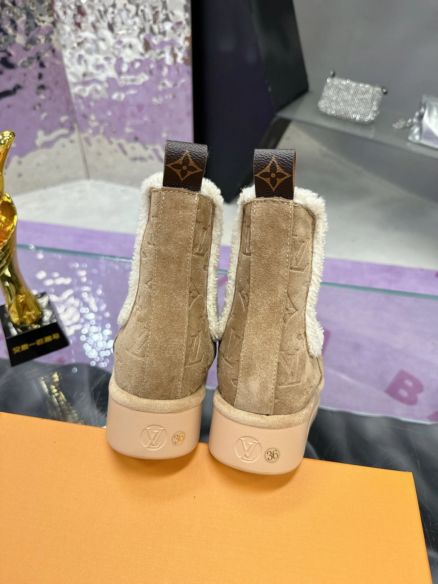 COCO-- 8V 1ADC7C cowhide wool item:D-X555L2018