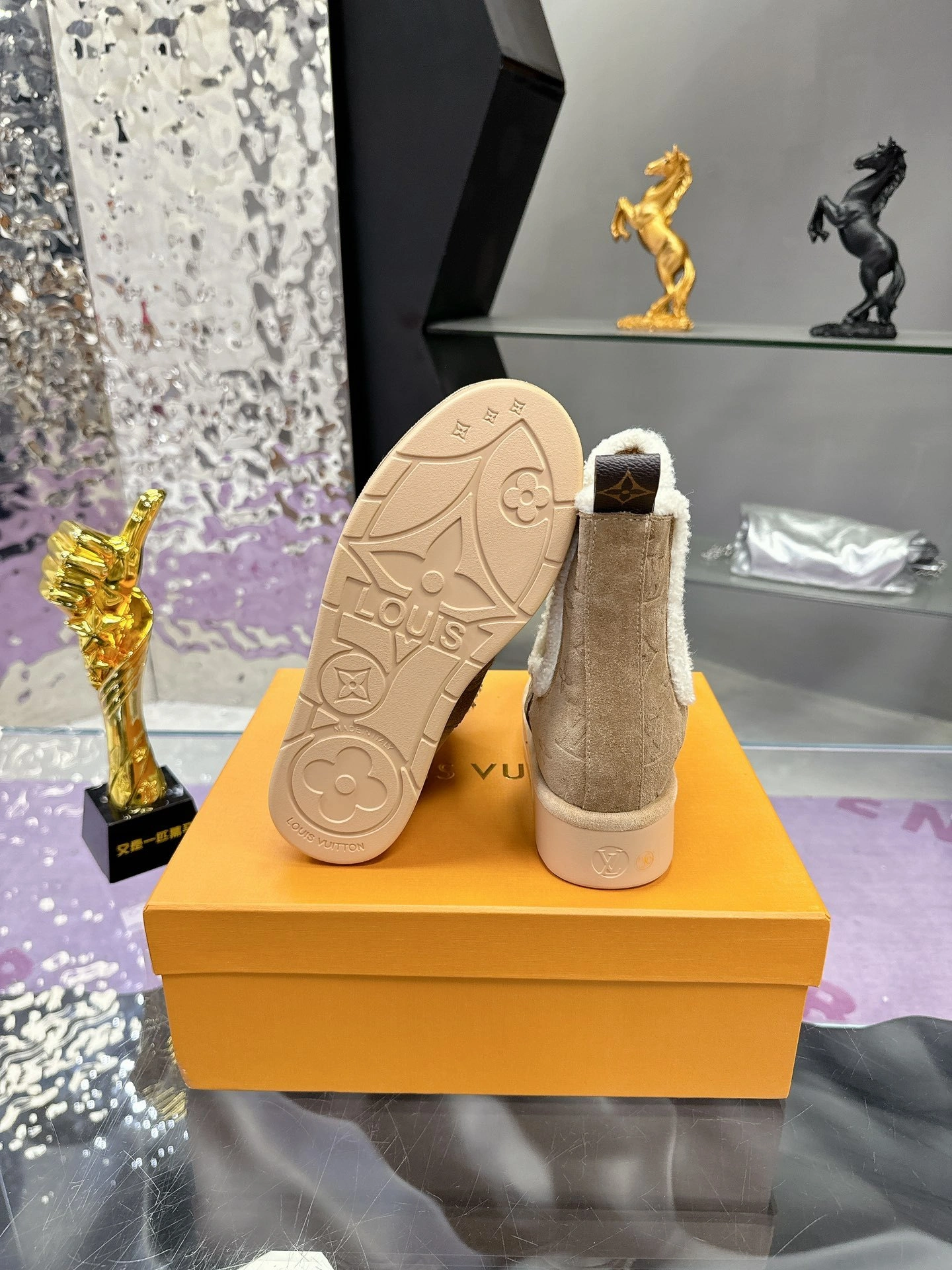 COCO-- 8V 1ADC7C cowhide wool item:D-X555L2018