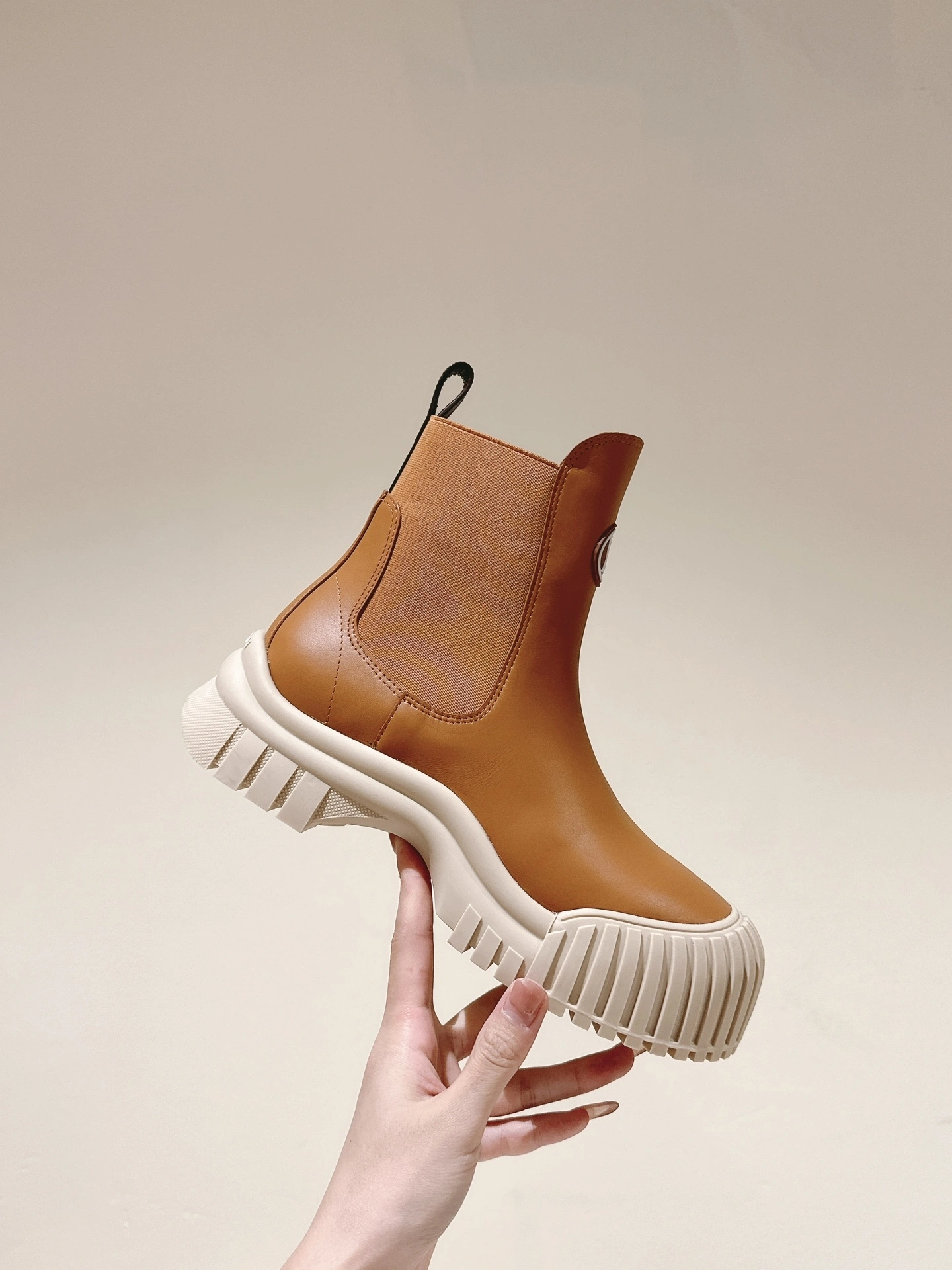 COCO-- 8V 1ADCY1 cowhide item：E-X362I2903