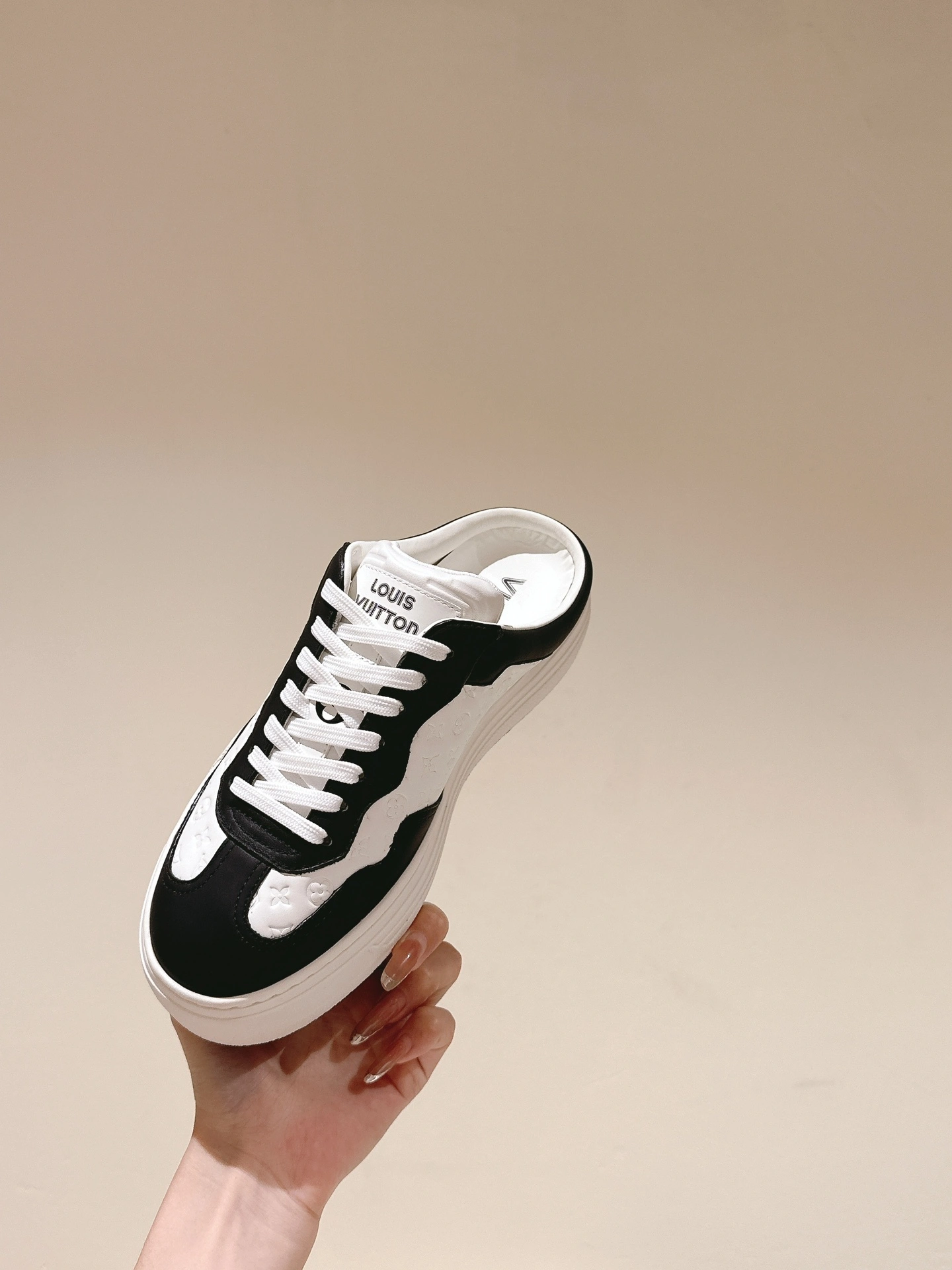 COCO-- 8V 1ADD9H cowhide item：E-X362I0609