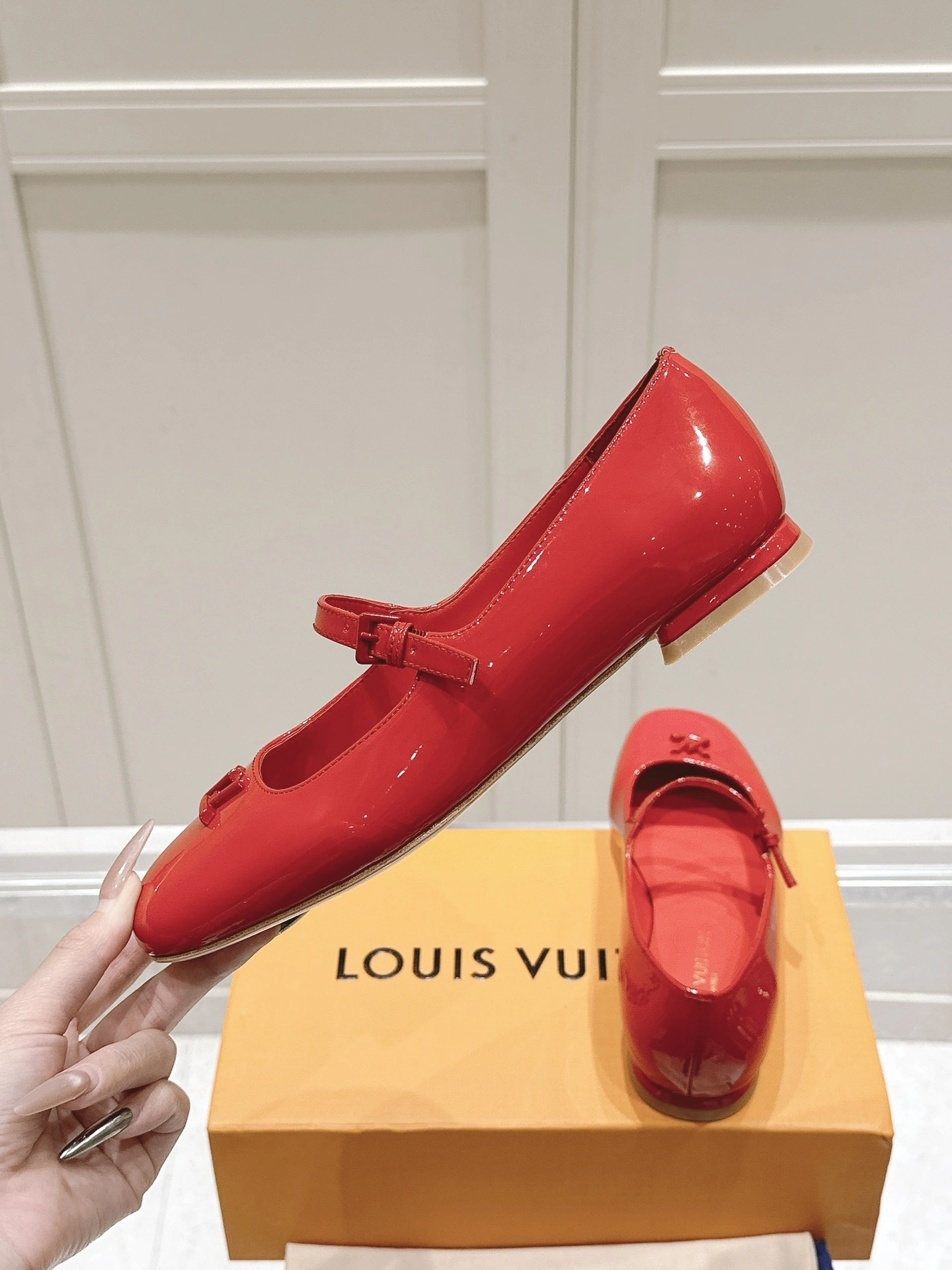 COCO-- 8V 1AGUM0 Calfskin goatskin Heel height：1CM item:E-X198D4118
