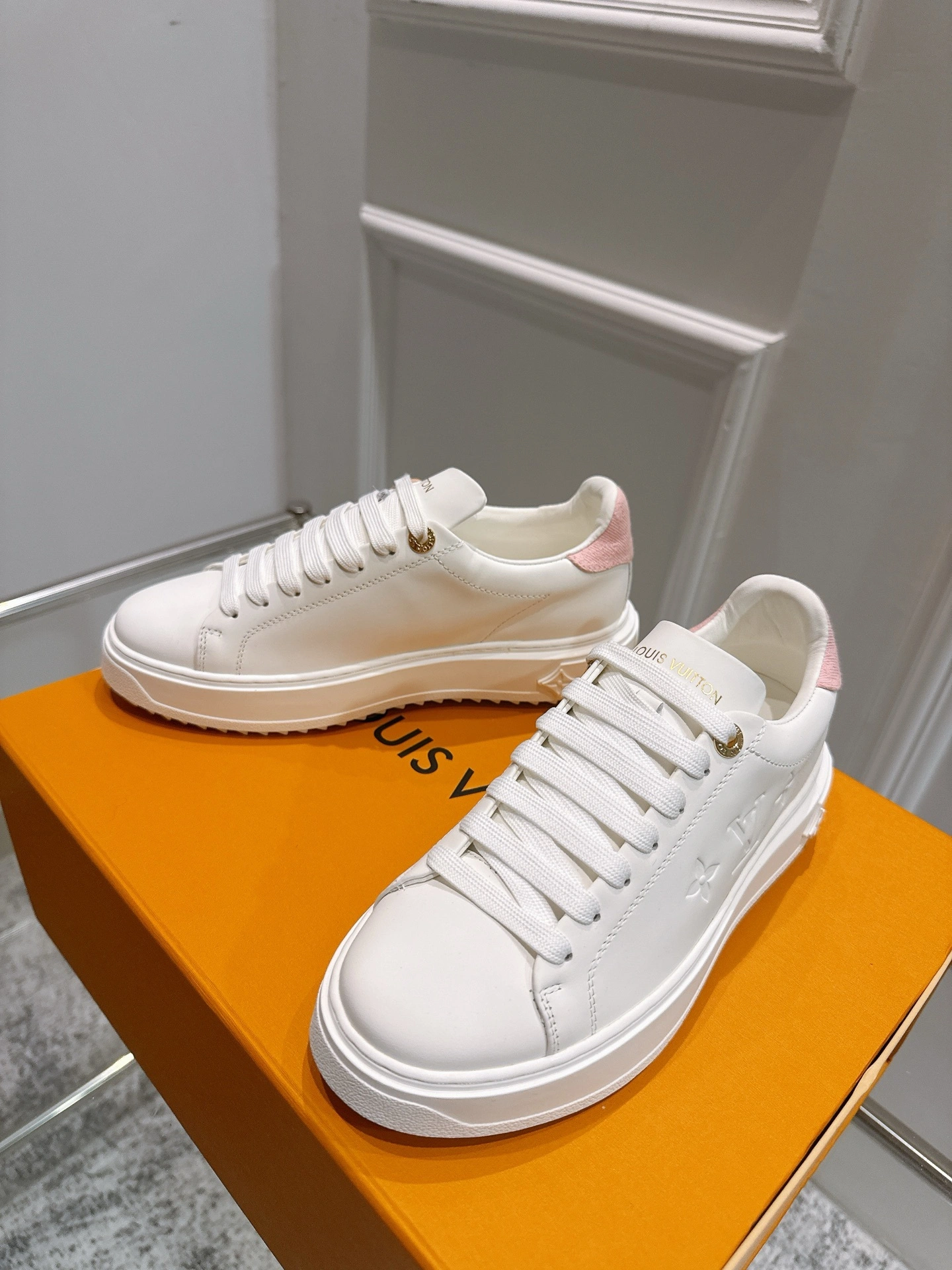 COCO-- 8V 1AGUXO cowhide sheepskin Thick soles:4CM item:E-X362H2712