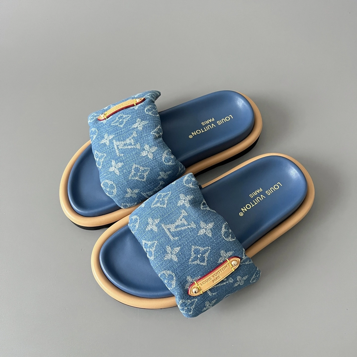 COCO-- 8V 1AGUZN sheepskin item:E-X300H0633