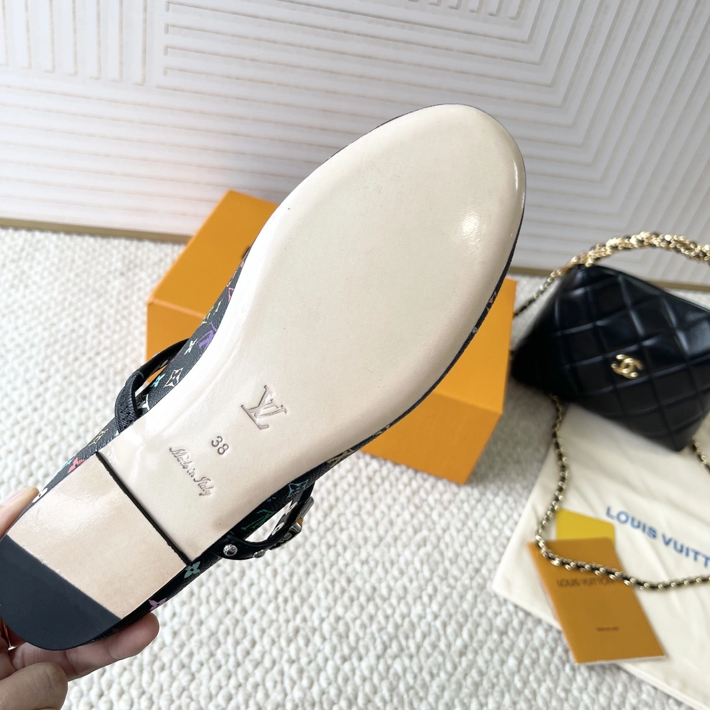 COCO-- 8V 1AGVCD sheepskin item:E-X000C1843
