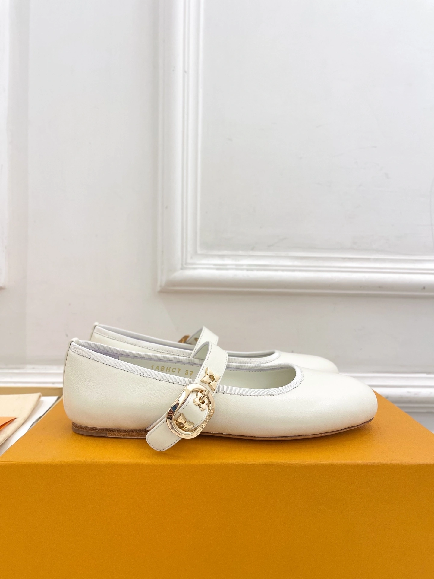 COCO-- 8V 1AGVI3 sheepskin ROMY item:E-X298C1831
