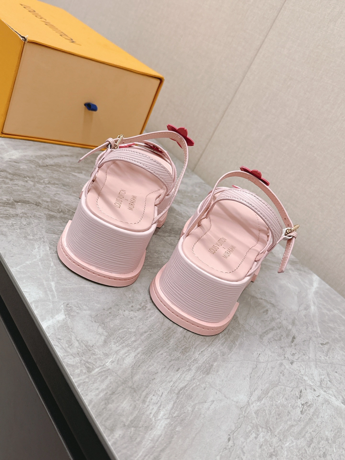 COCO-- 8V 1AGVO0 Maya Flatform Thick soles：5CM cowhide item:E-X000D4029