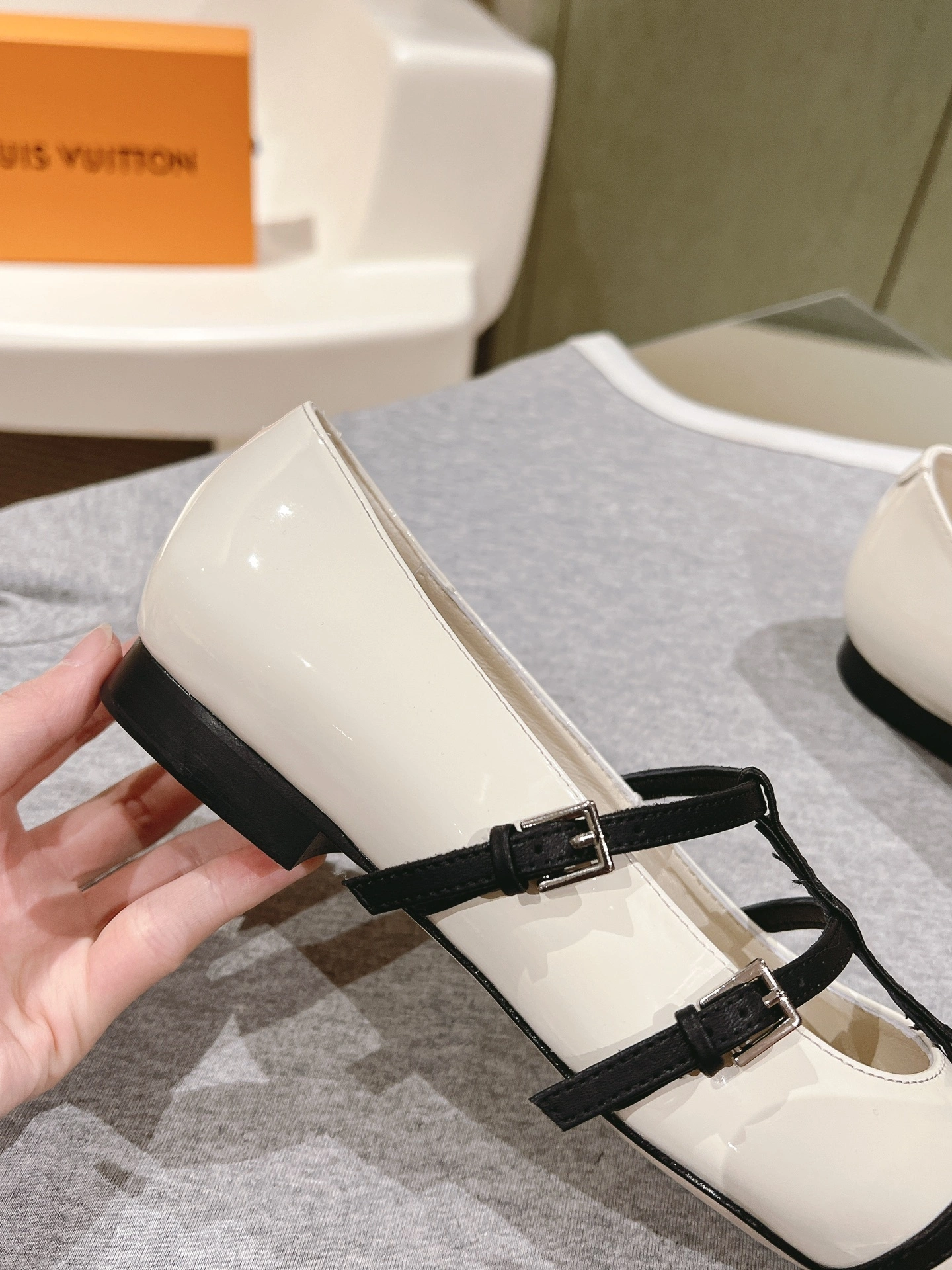 COCO-- 8V 1AGWVT Cruise sheephide item：E-X362I2901