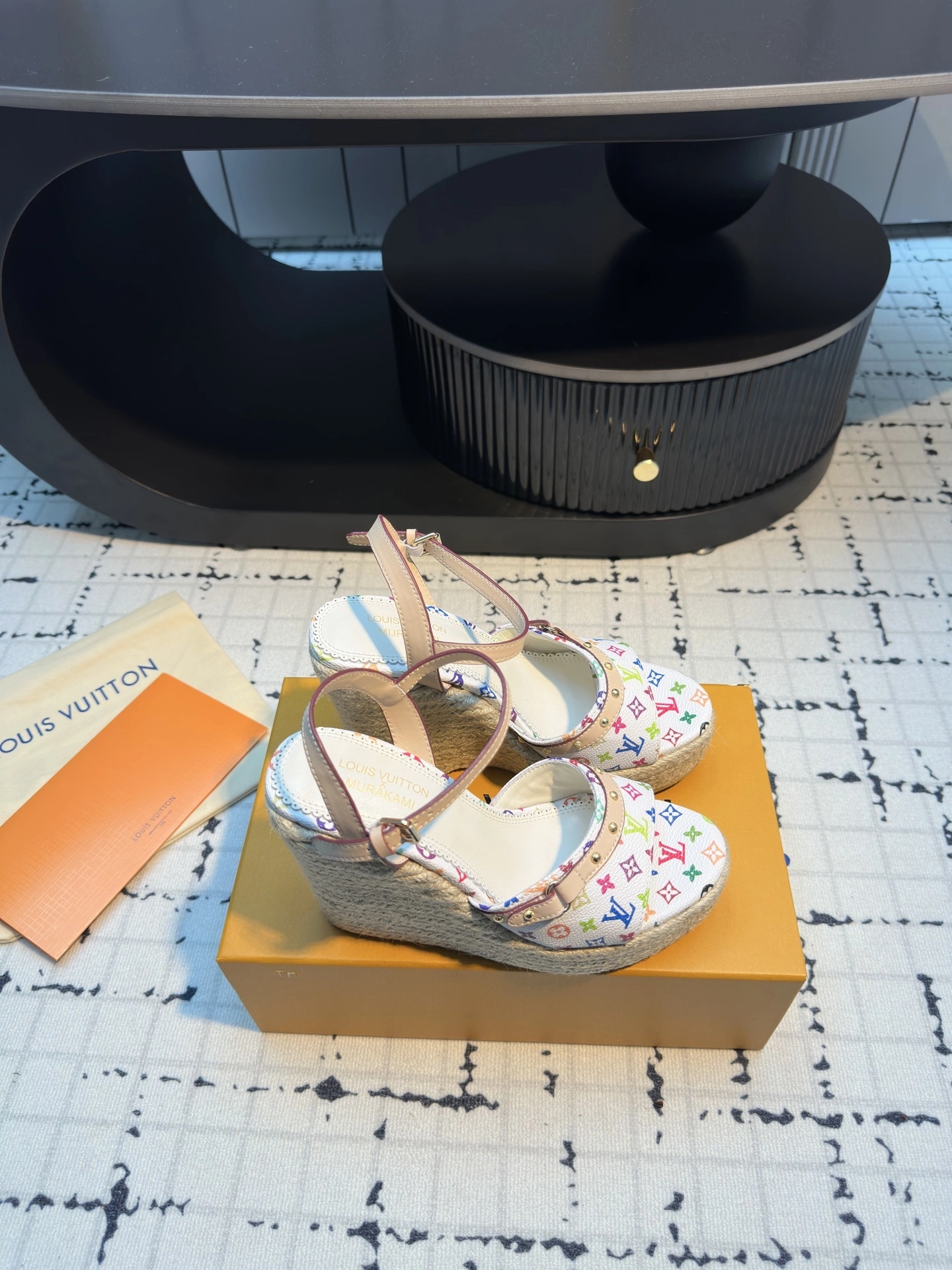 COCO-- 8V 1AGYWW Heel height：9CM Waterproof：3CM 12CM cowhide item:E-X158C1839
