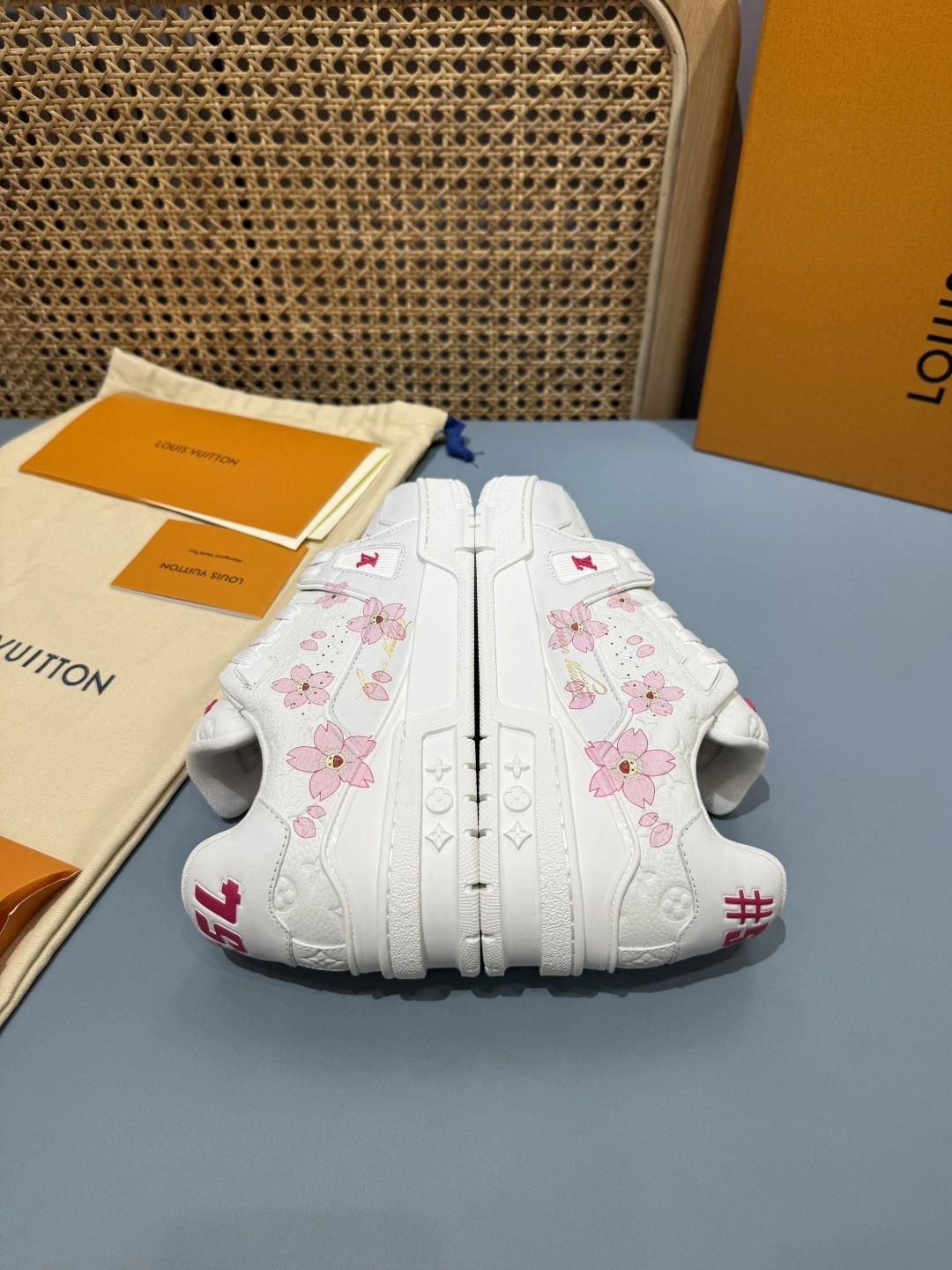 COCO-- 8V 1AGZEH Calfskin trainer item:E-X430F0604
