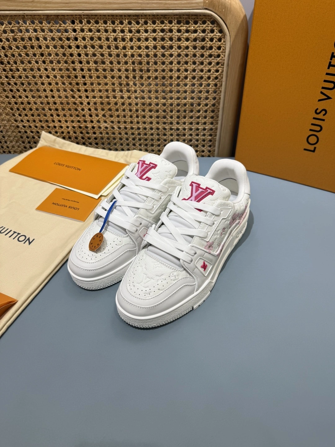 COCO-- 8V 1AGZEH Calfskin trainer item:E-X430F0604