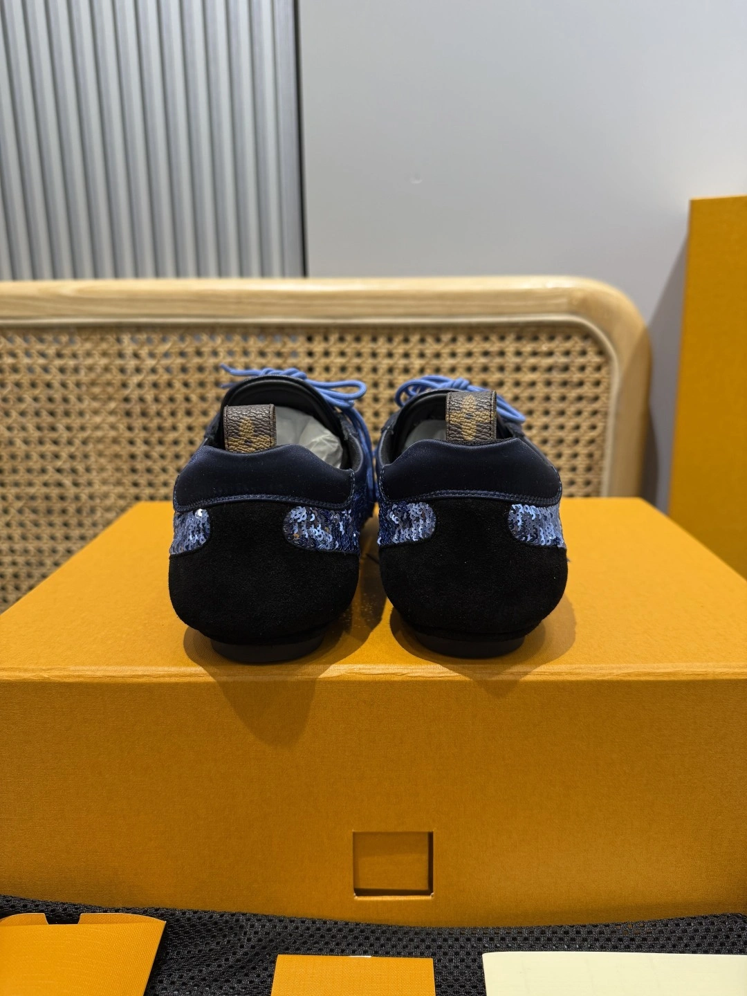 COCO-- 8V 1AHNCI SNEAKERINA cowhide sheepskin item:E-X430I2331