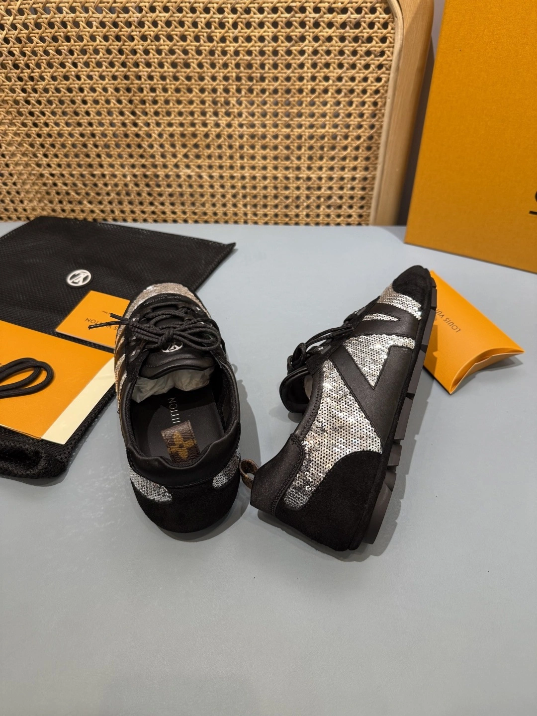 COCO-- 8V 1AHND5 SNEAKERINA cowhide sheepskin item:E-X430I2330