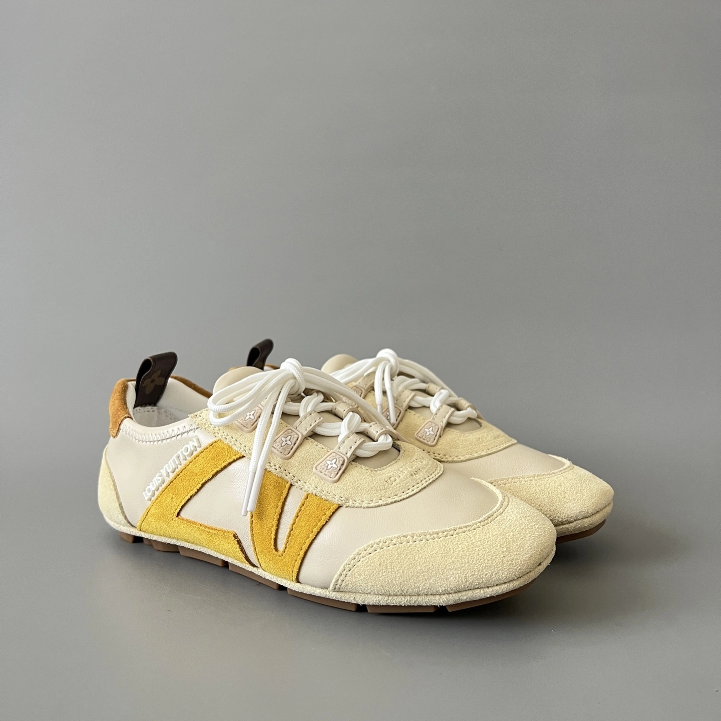 COCO-- 8V 1AHNES cowhide sheepskin item:E-X300H0627