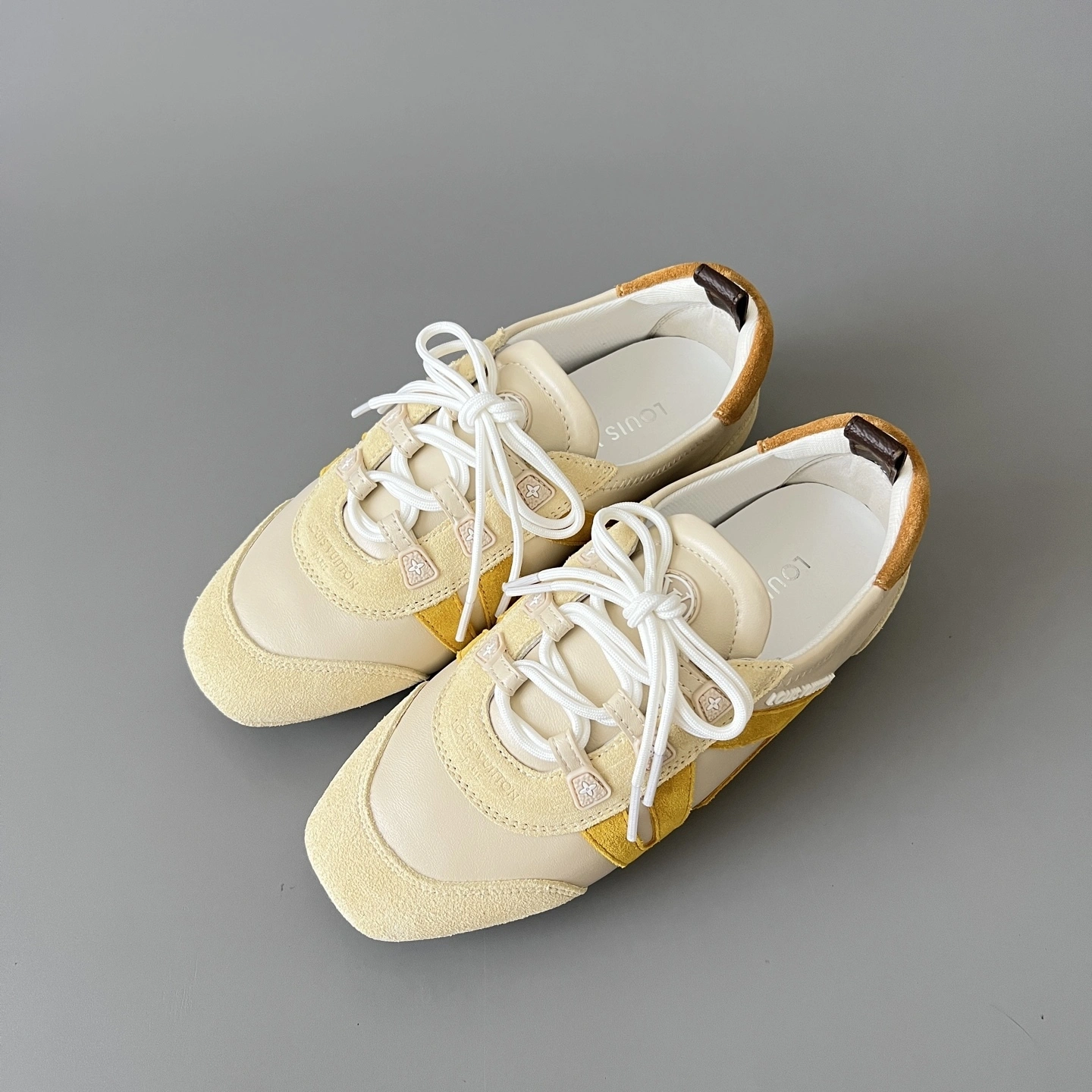 COCO-- 8V 1AHNES cowhide sheepskin item:E-X300H0627