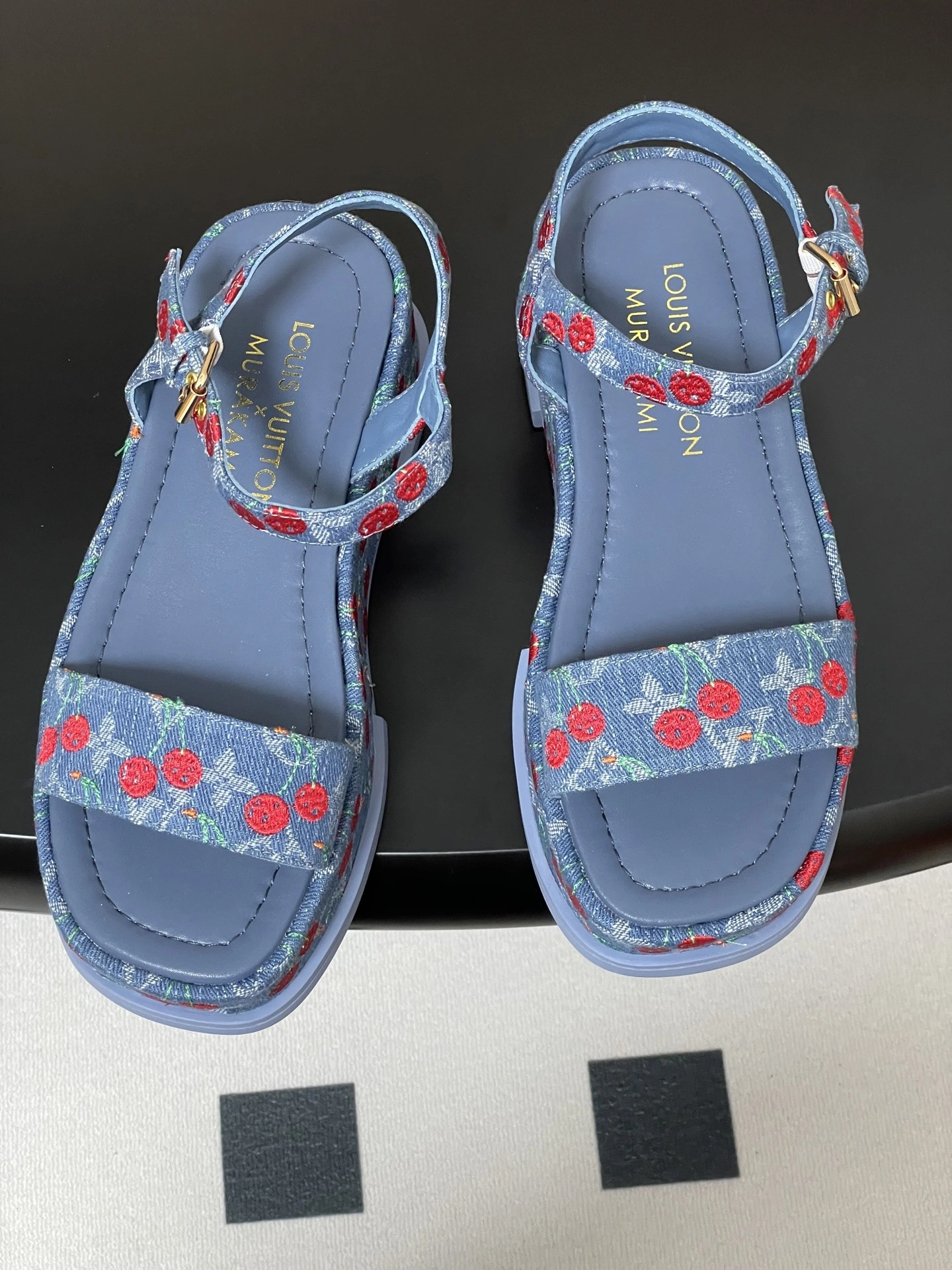 COCO-- 8V 1AHNYB TM MAYA FLATFORM sheephide denim item:E-X313F1902