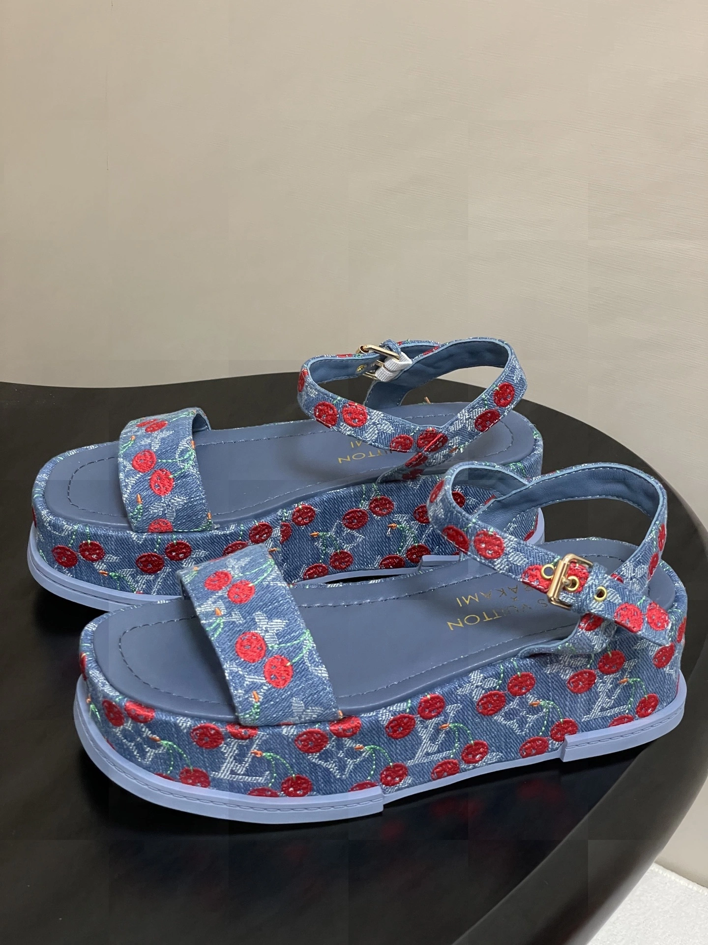 COCO-- 8V 1AHNYB TM MAYA FLATFORM sheephide denim item:E-X313F1902
