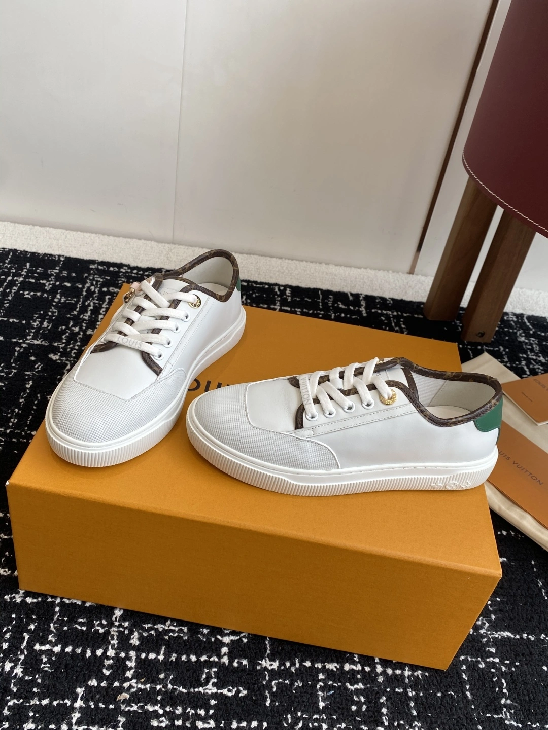 COCO-- 8V 1AIEQK cowhide item：E-X230I0613