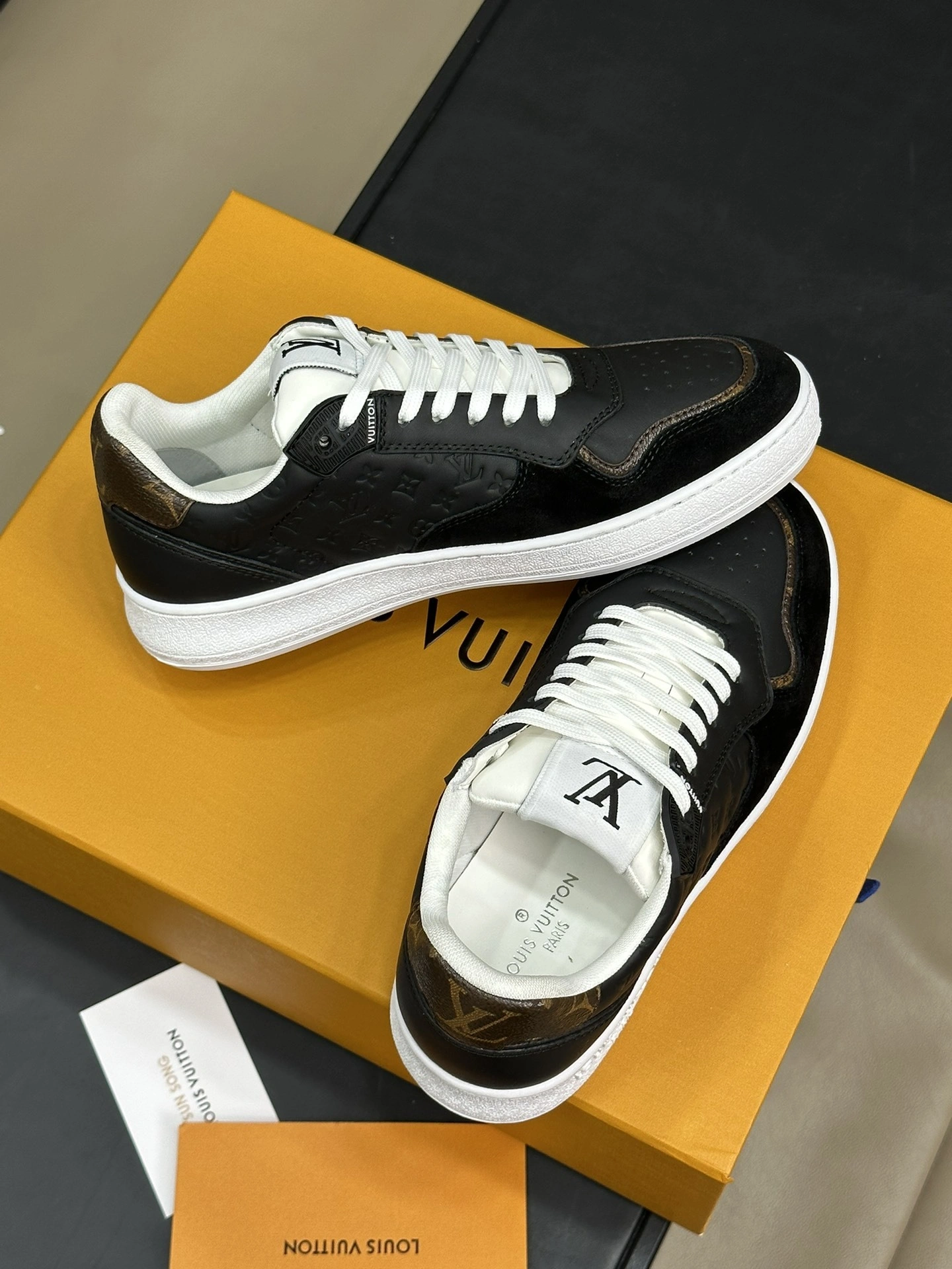 COCO-- 8V Calfskin 1ACUJ3 item:D-X158E3158S