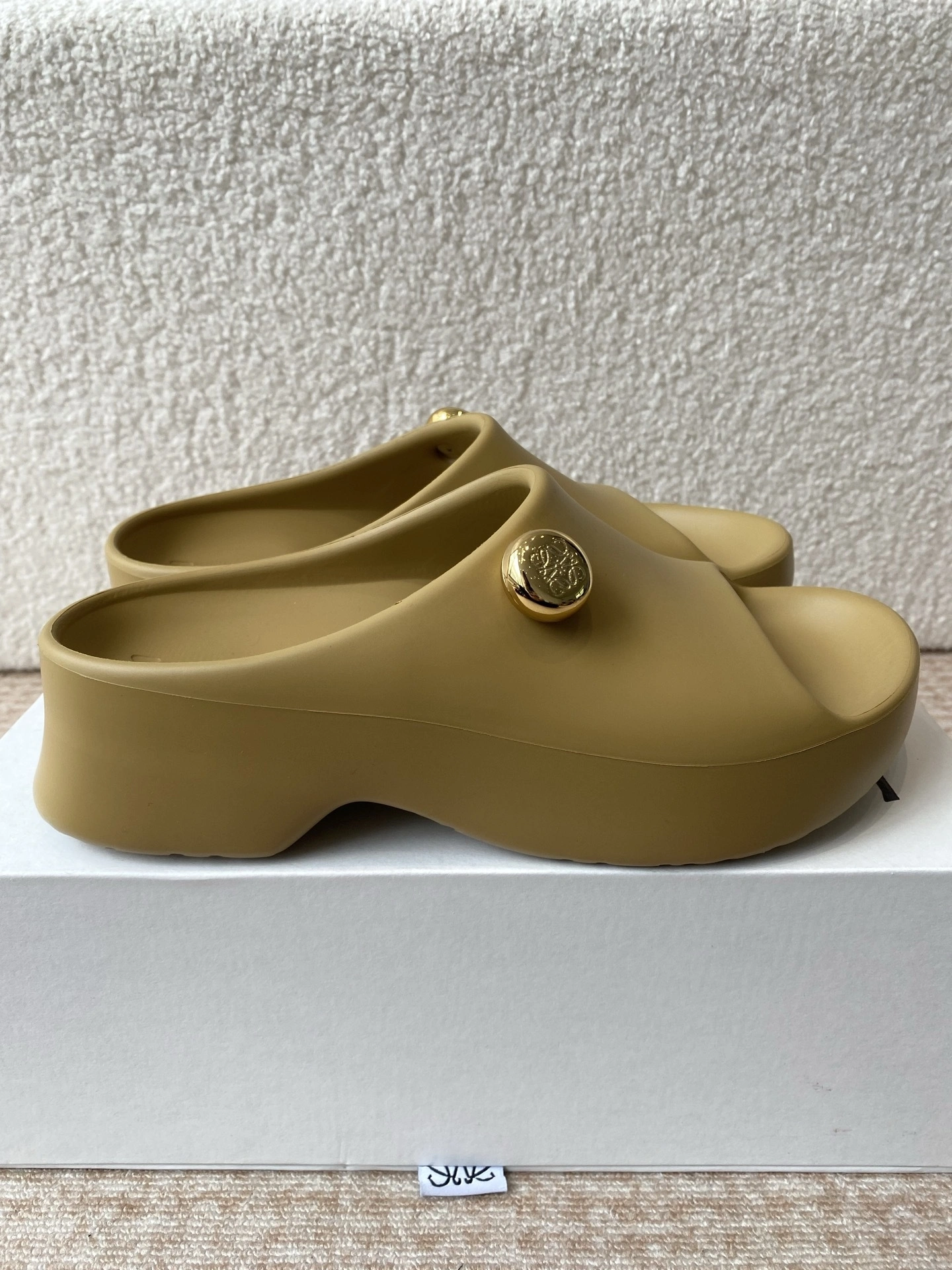 COCO-- 8o5w5 L616S10X23-4903 Thick soles：5cm goatskin item:E-X062F0607