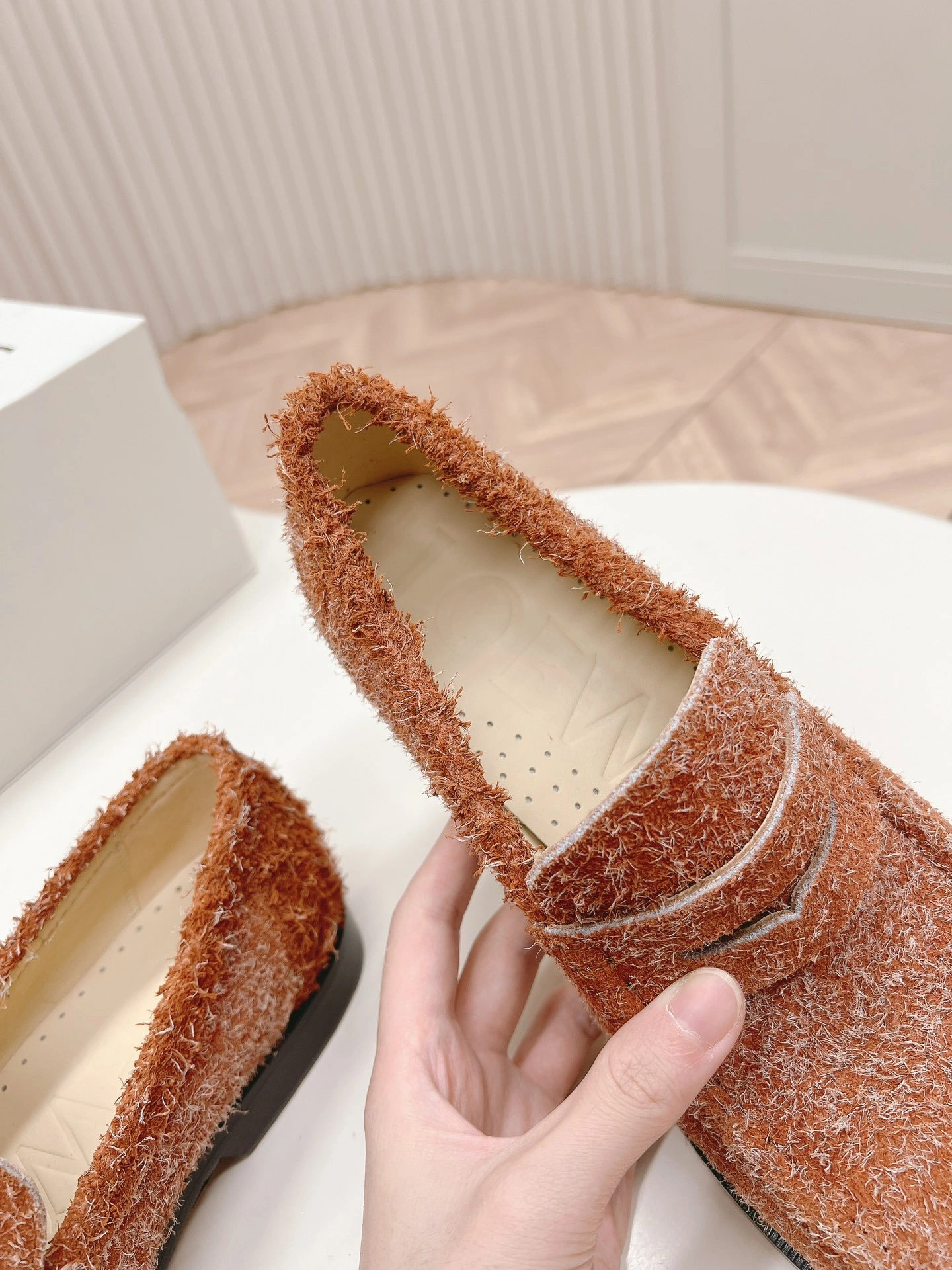 COCO-- 8o5w5 L815290X14-2530 sheepskin item:E-X150C2006