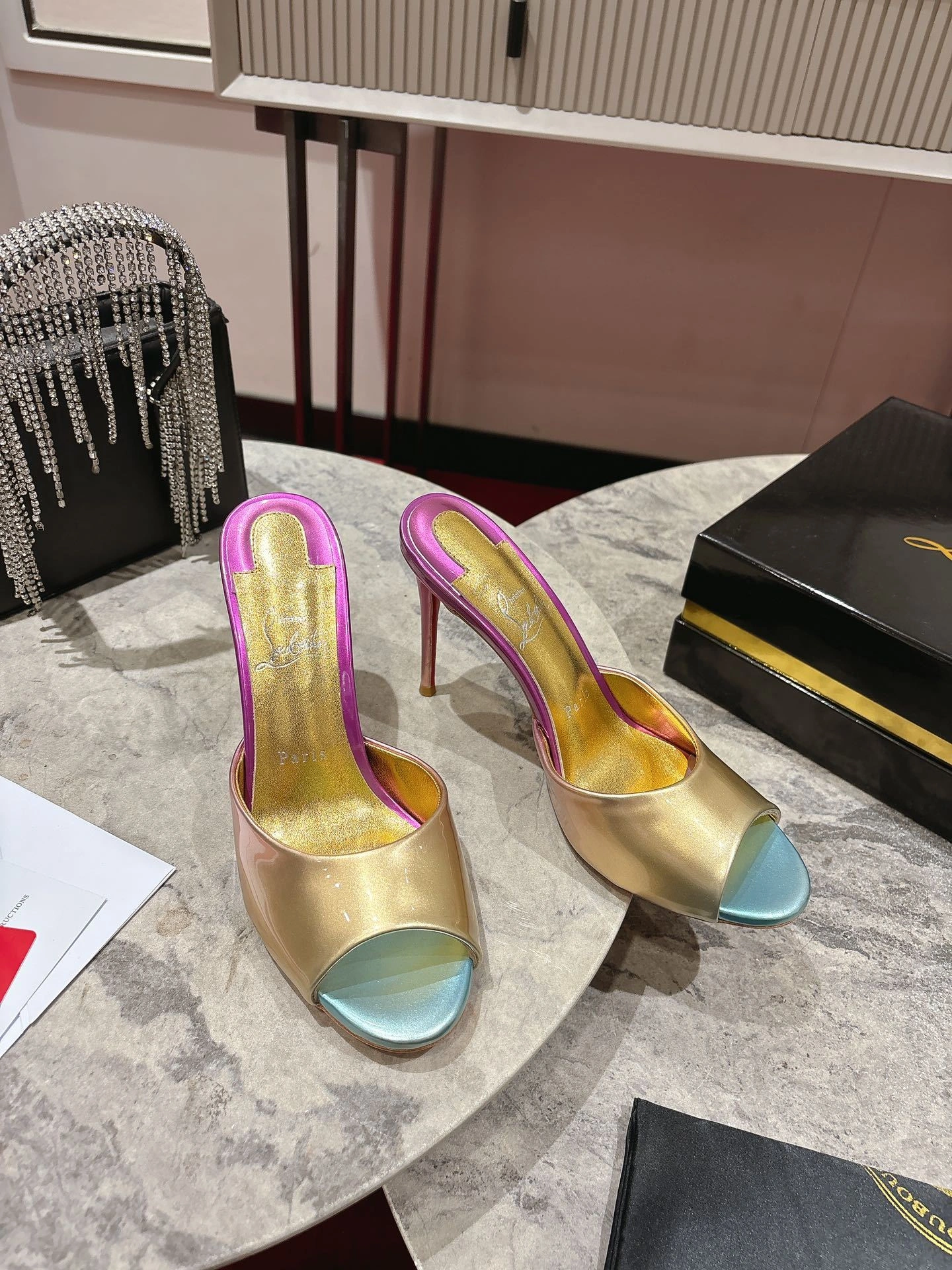 COCO-- 8ou2ou 12500926832 Dolly Heel height：10CM Calfskin item:E-X000E1410W
