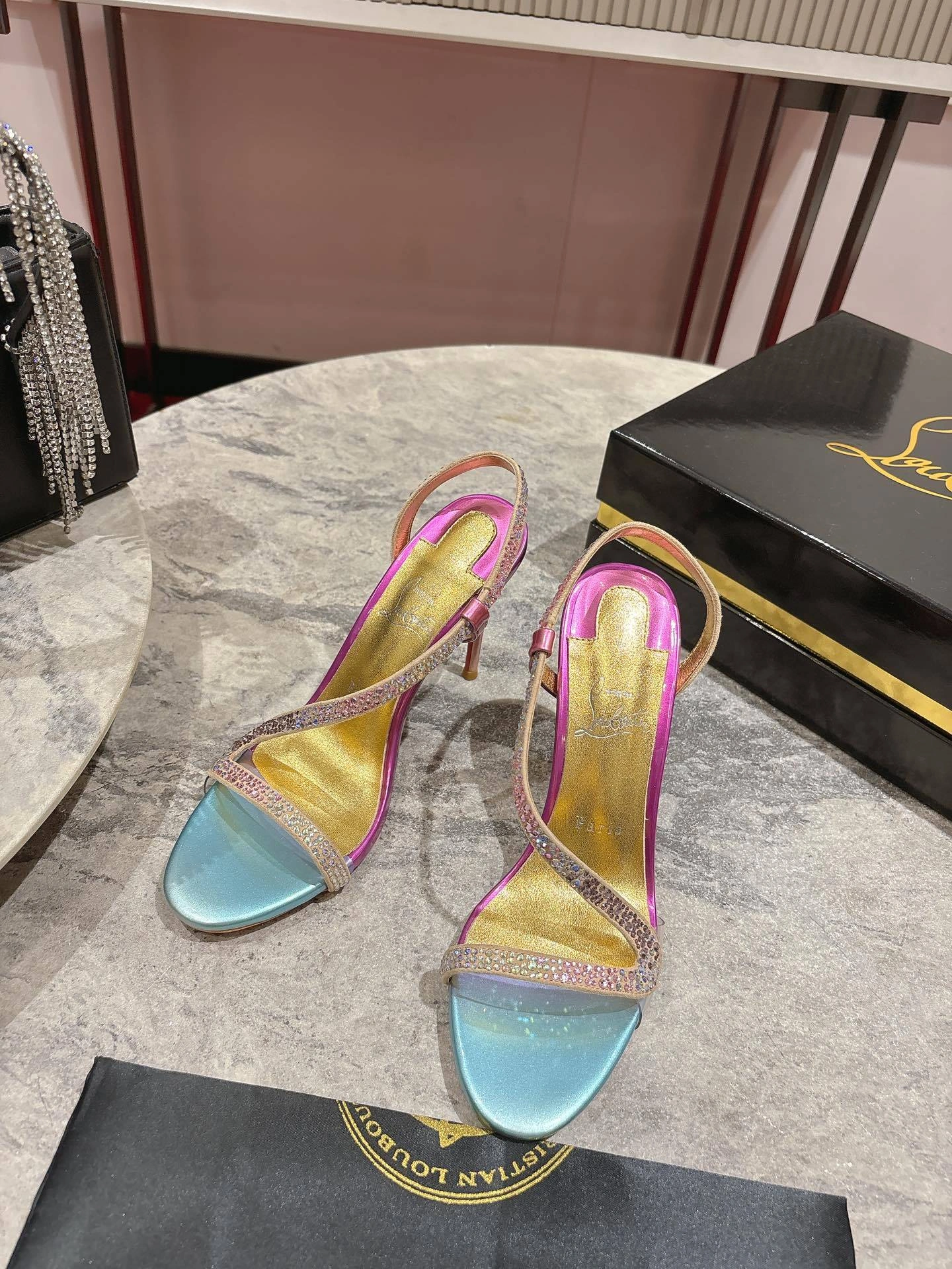 COCO-- 8ou2ou 12501556833 Heel height：10CM item:E-X000E1417W