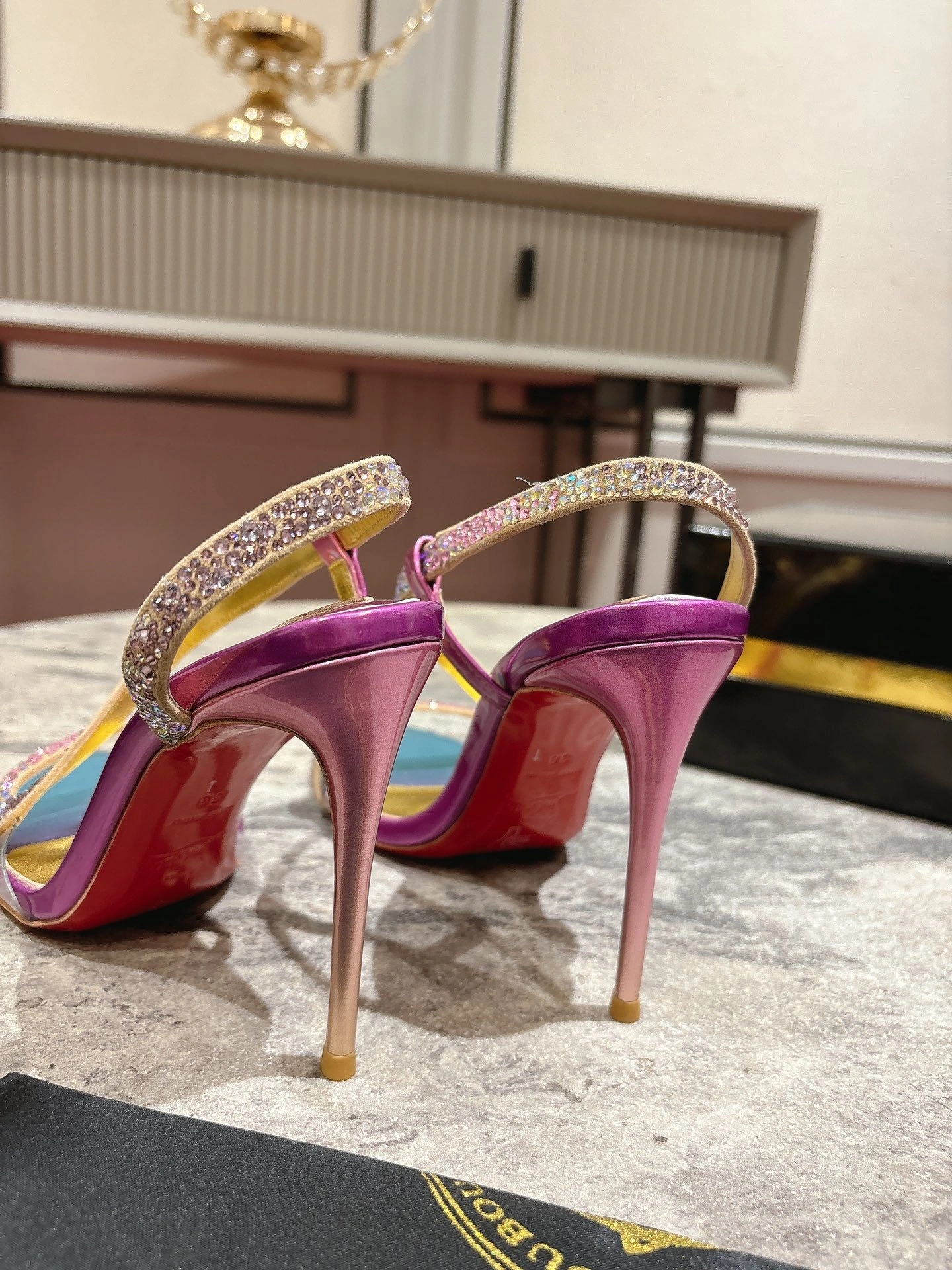 COCO-- 8ou2ou 12501556833 Heel height：10CM item:E-X000E1417W