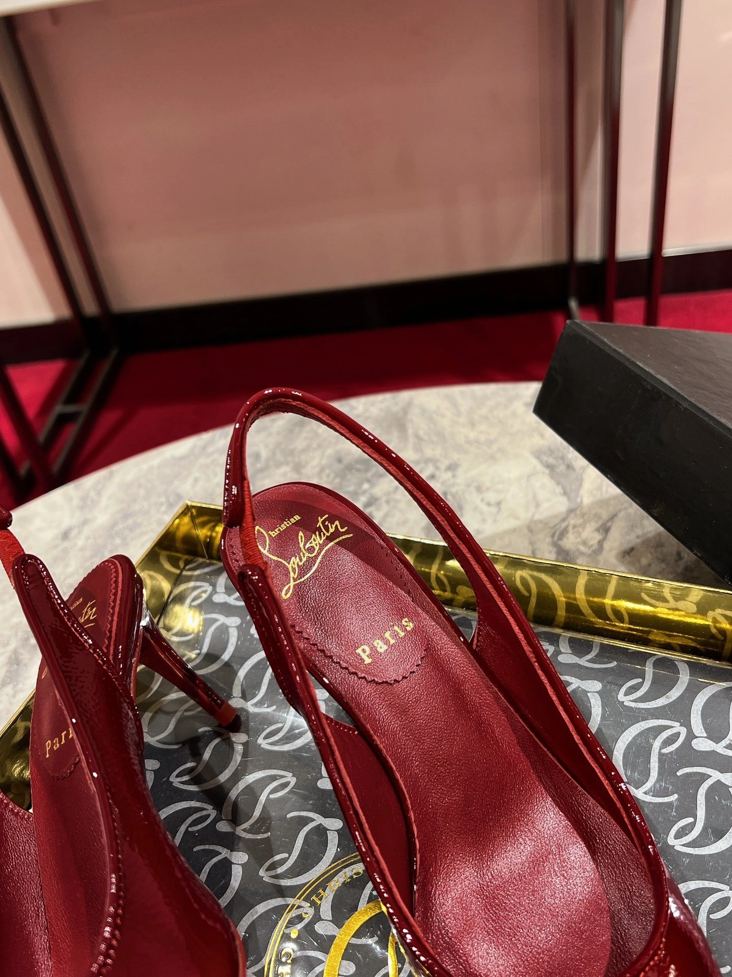 COCO-- 8ou2ou 1250480R558 calfskin item:E-X076H0637